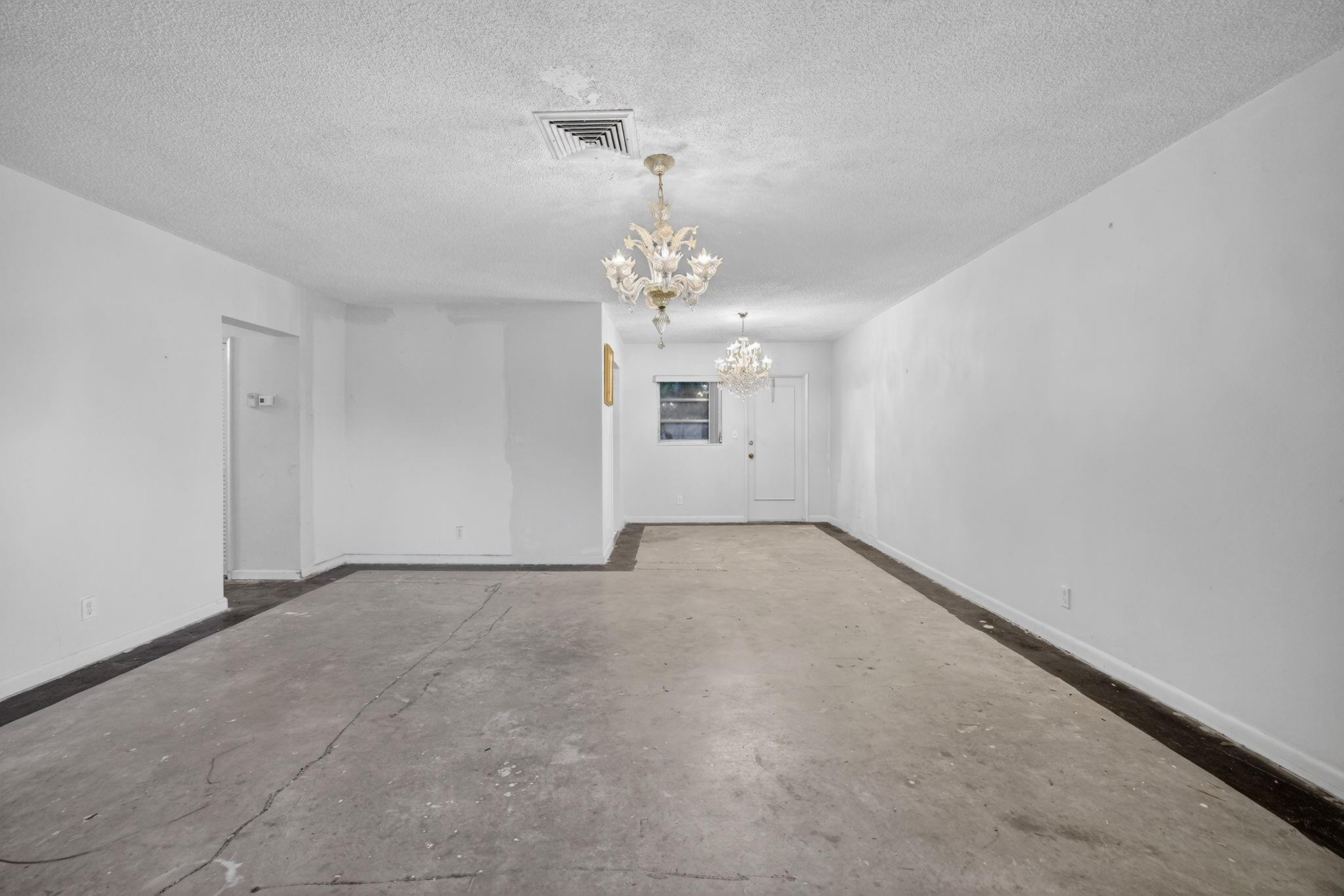 2755 NE 28th Avenue E2