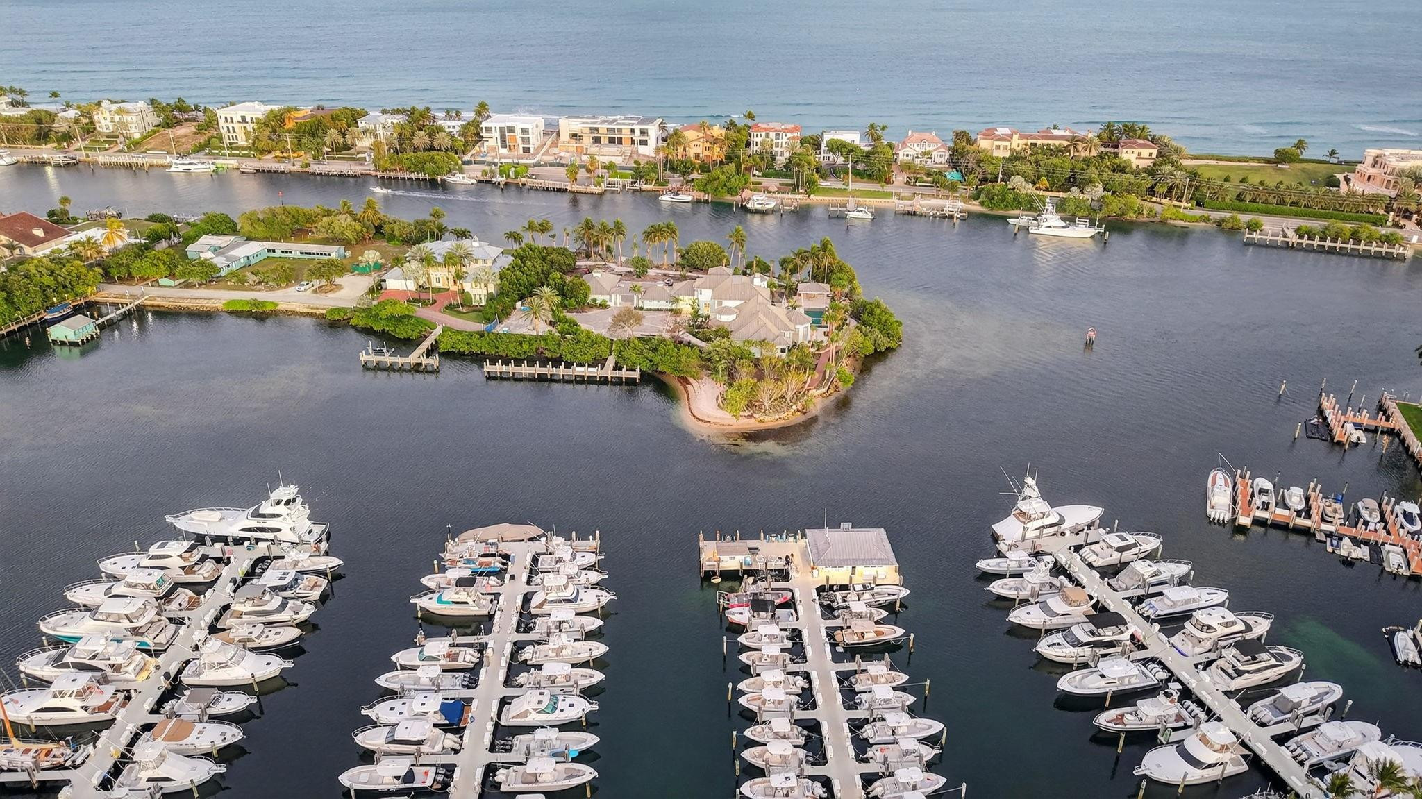 2755 NE 28th Avenue E2