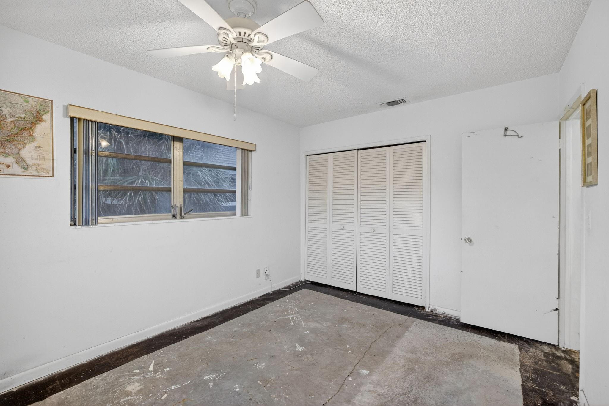 2755 NE 28th Avenue E2