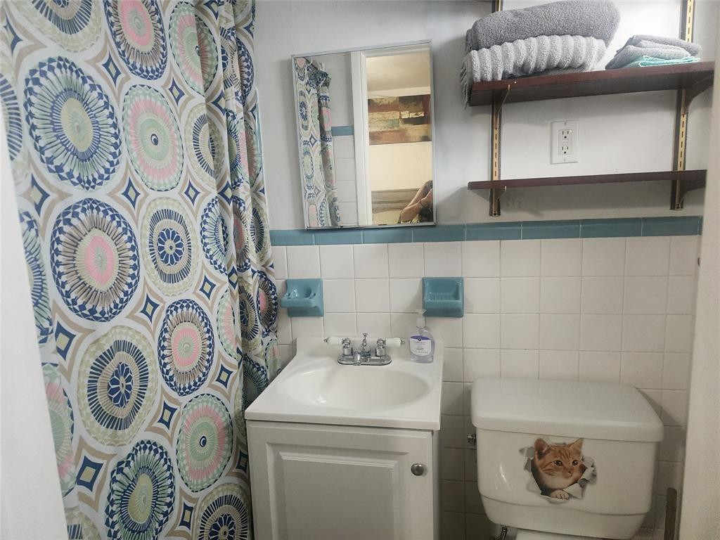 4548 N Ocean 3, Lauderdale-By-The-Sea Unit: 3