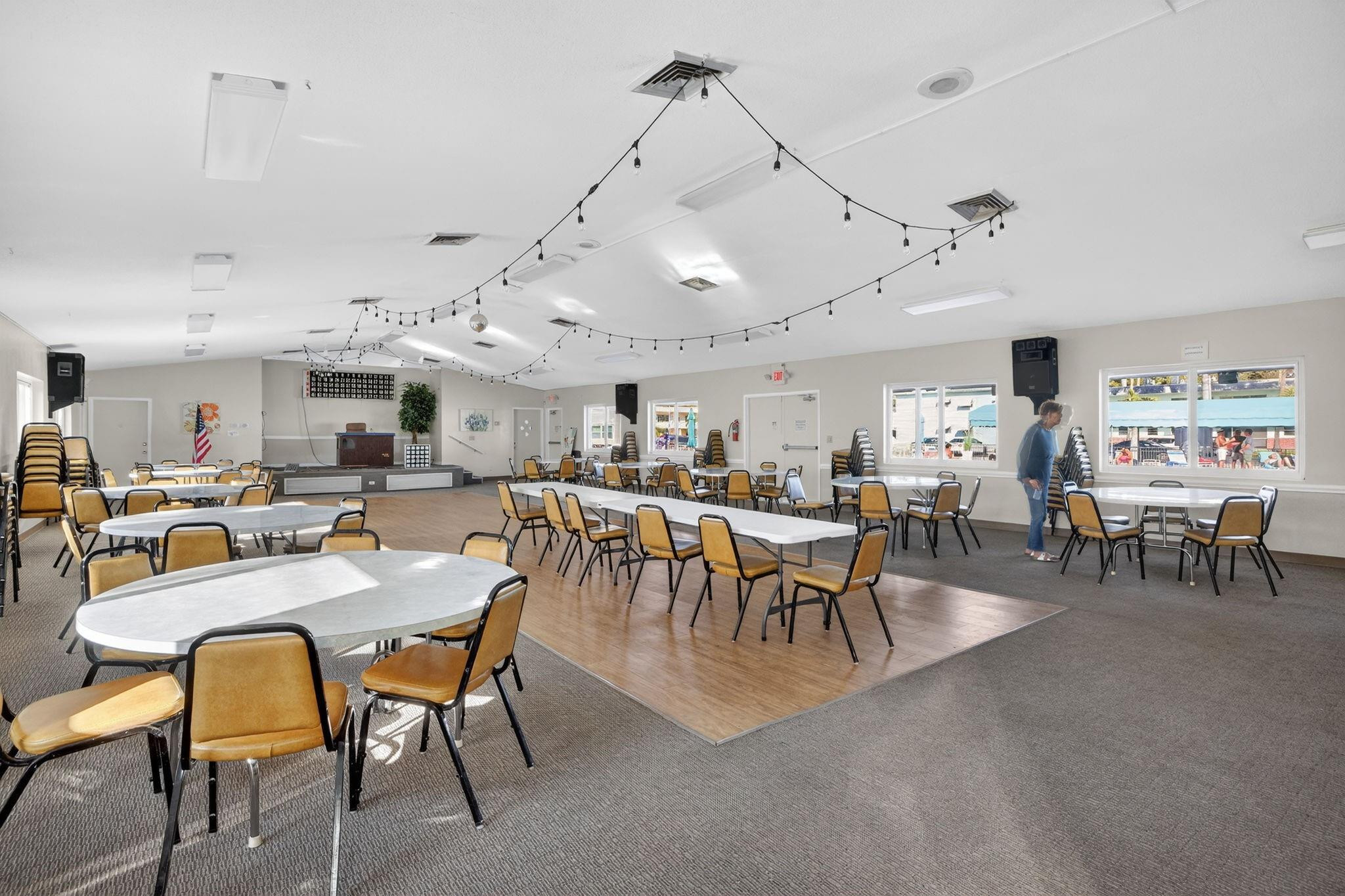 1354 N 12th Court 7B