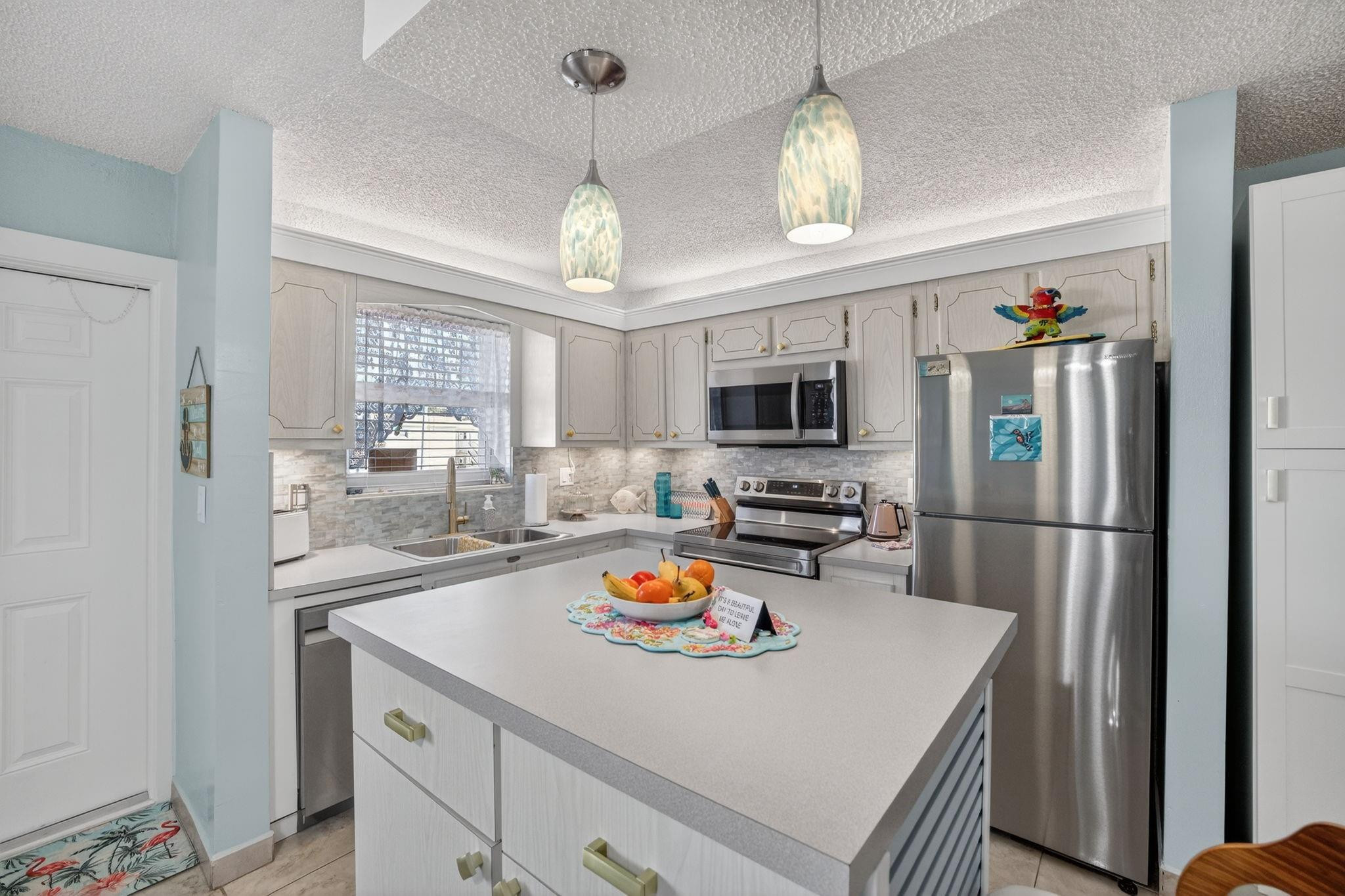 1354 N 12th Court 7B