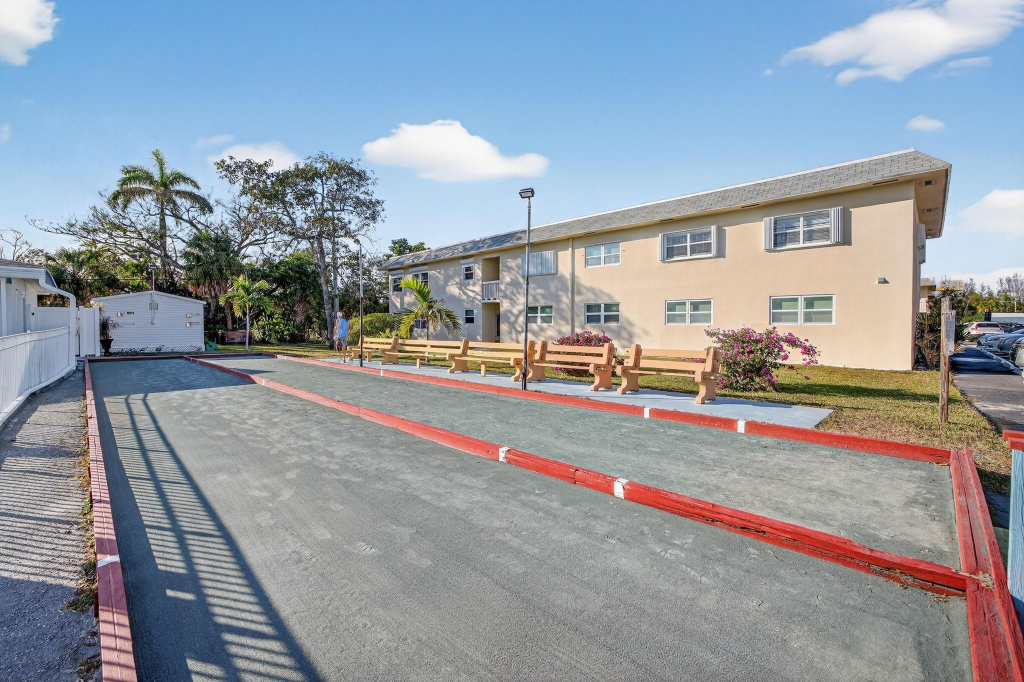 1354 N 12th Court 7B