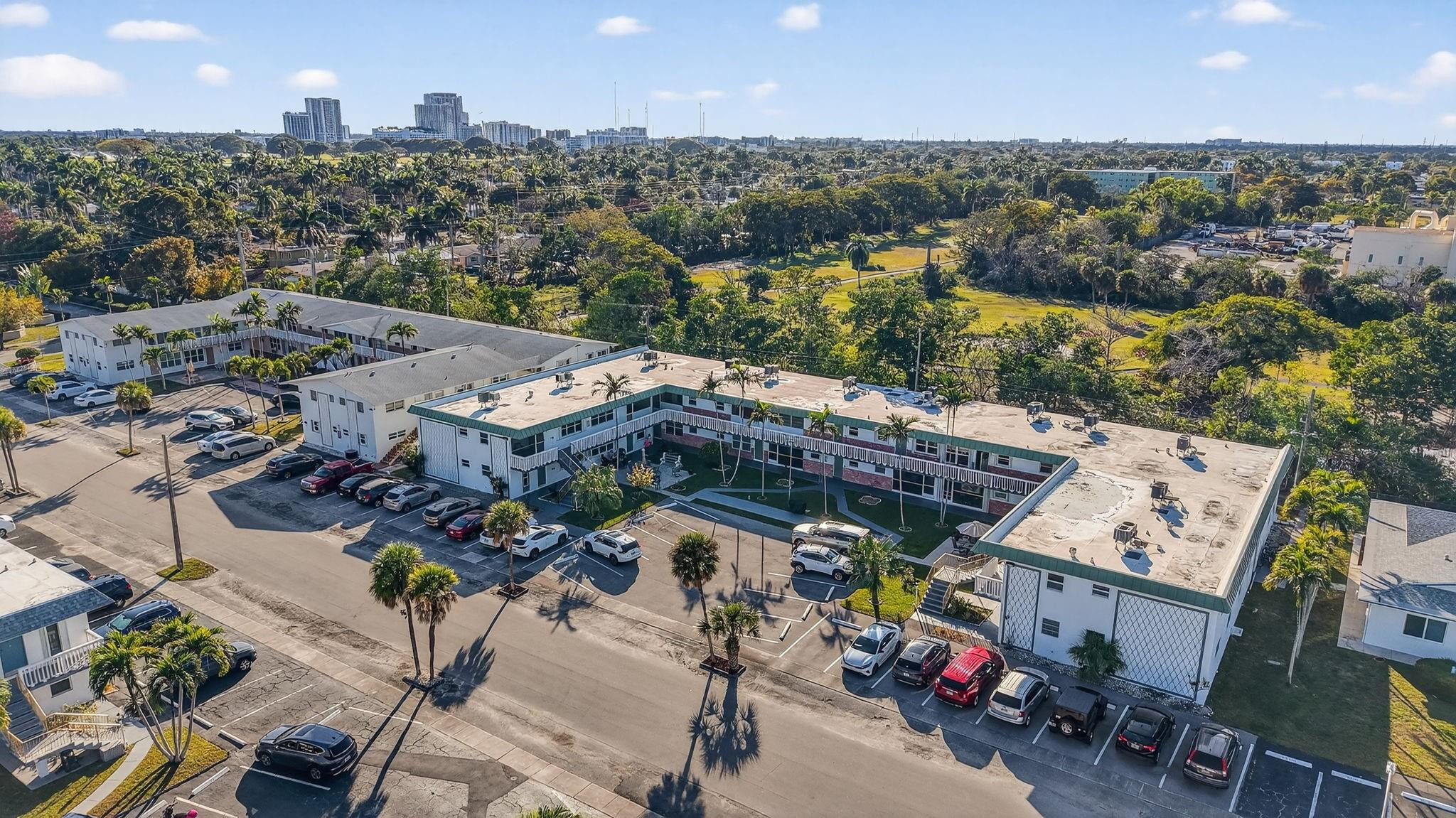 1354 N 12th Court 7B