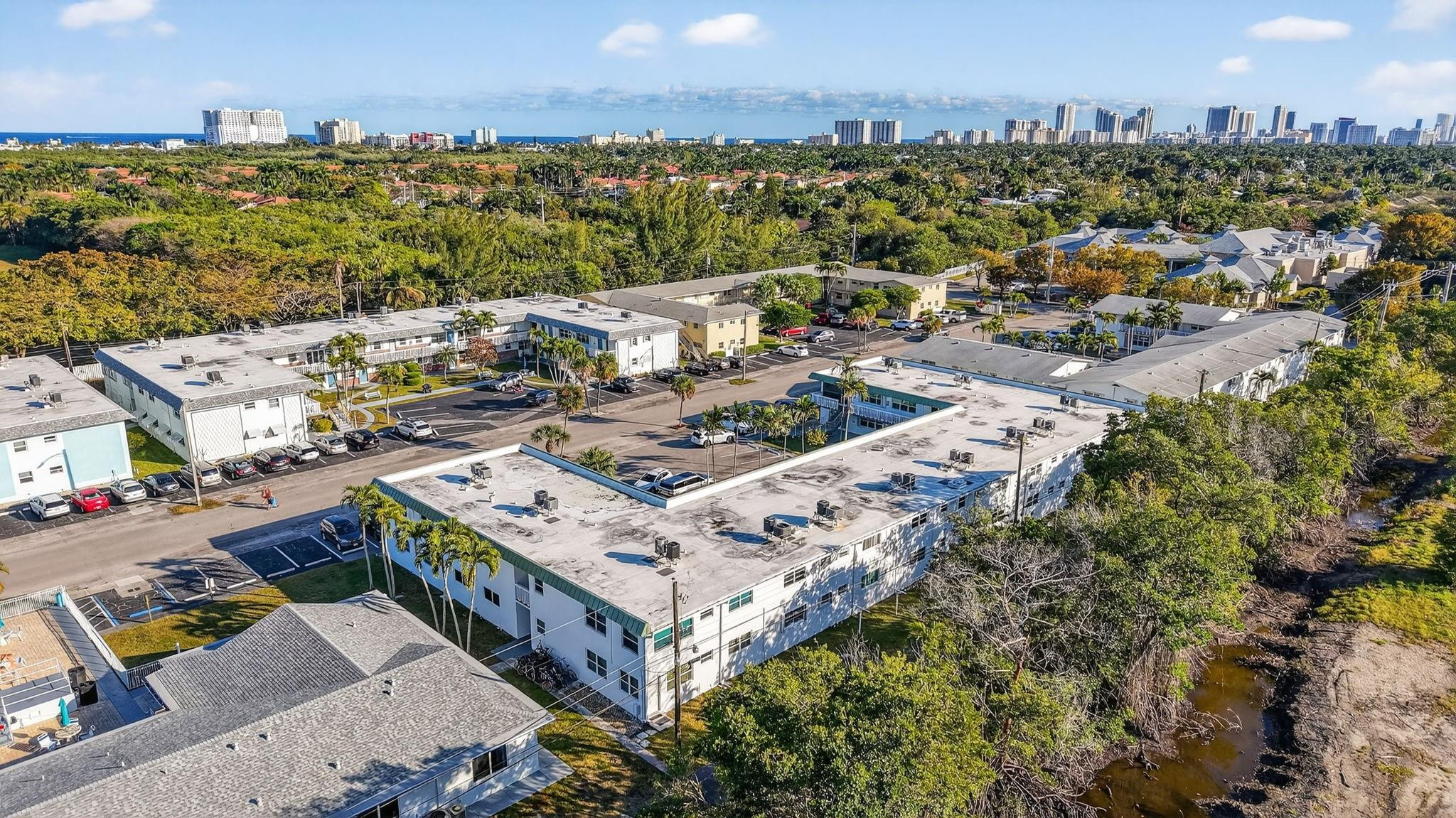 1354 N 12th Court 7B