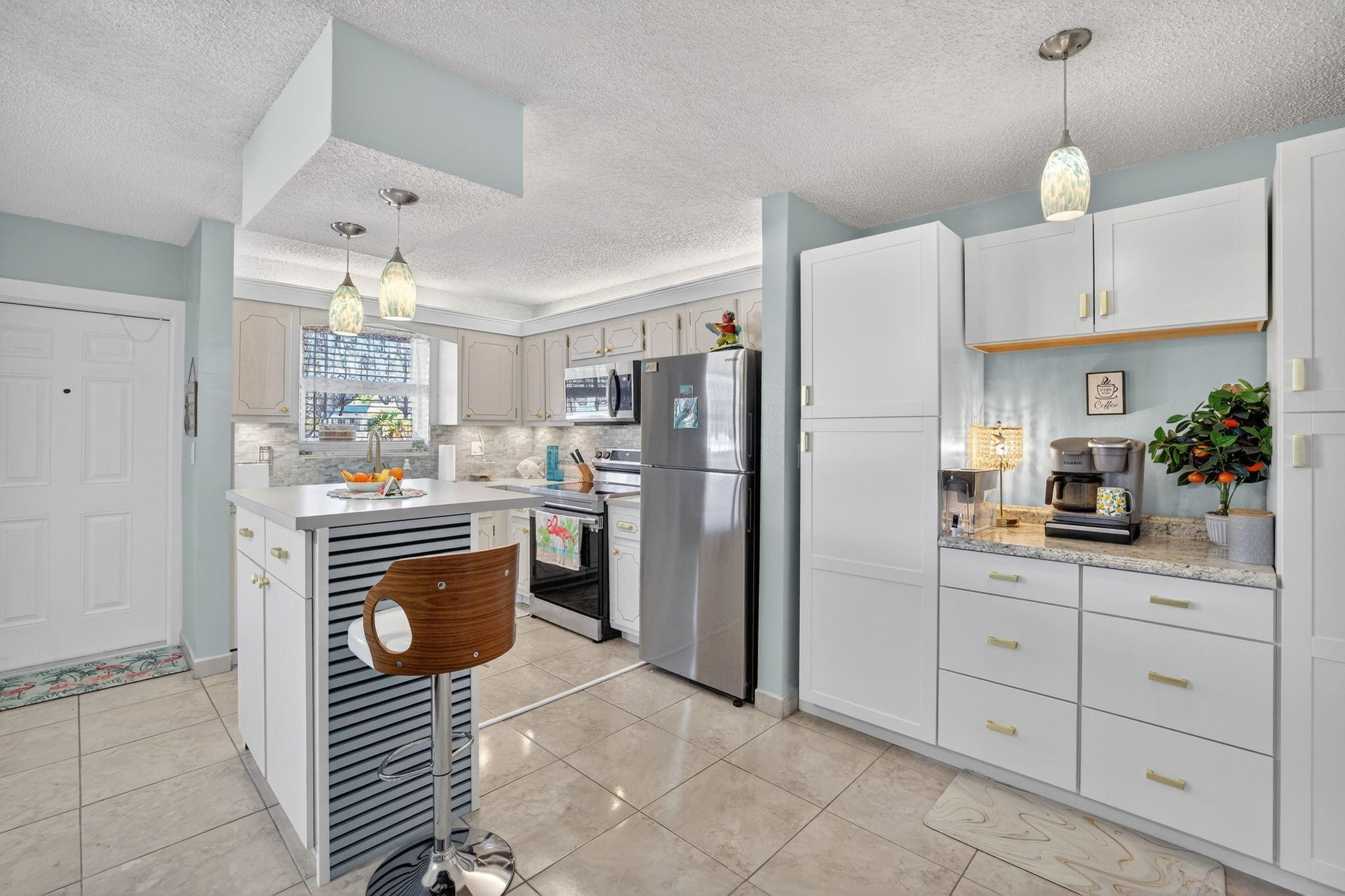 1354 N 12th Court 7B