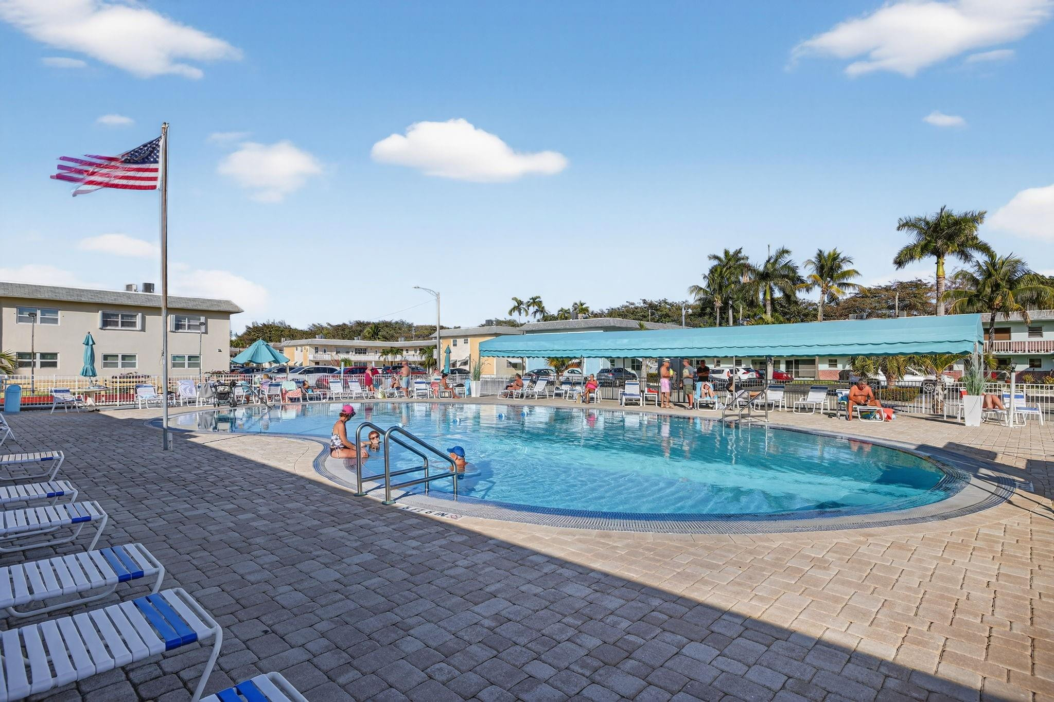 1354 N 12th Court 7B