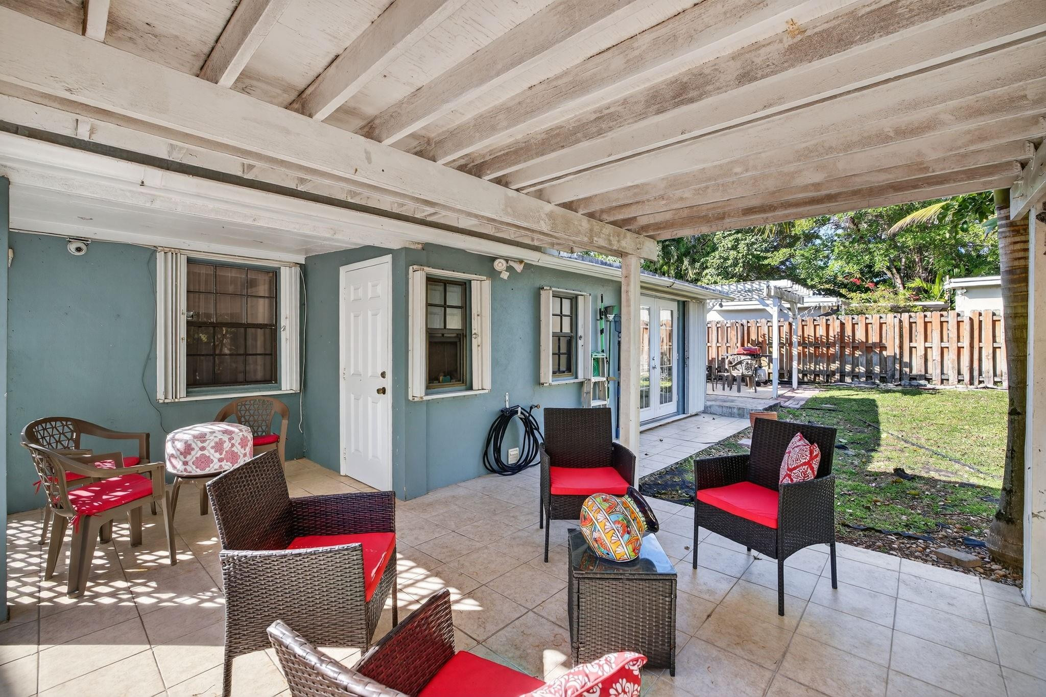 131 SW 7th Terrace