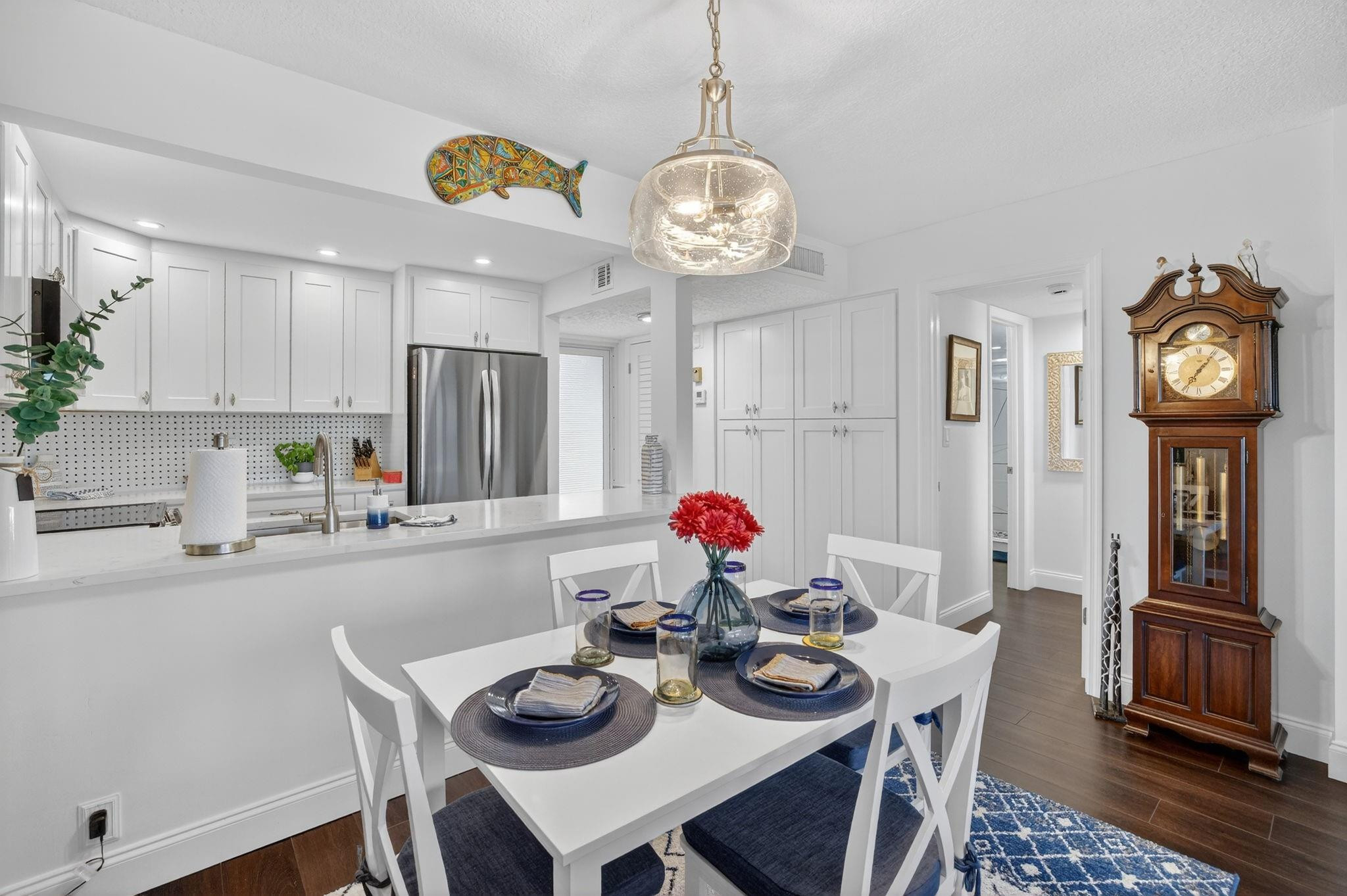 2611 N Riverside Drive 304