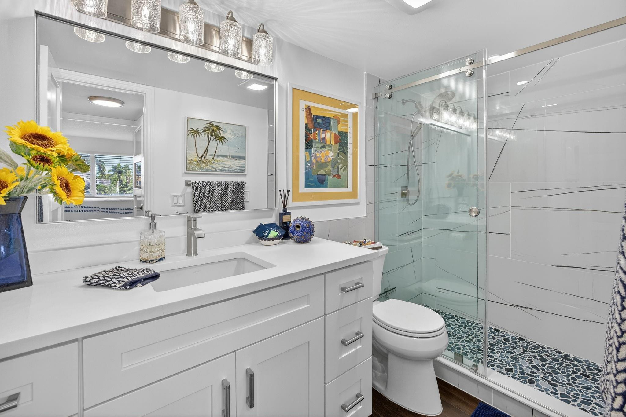 2611 N Riverside Drive 304