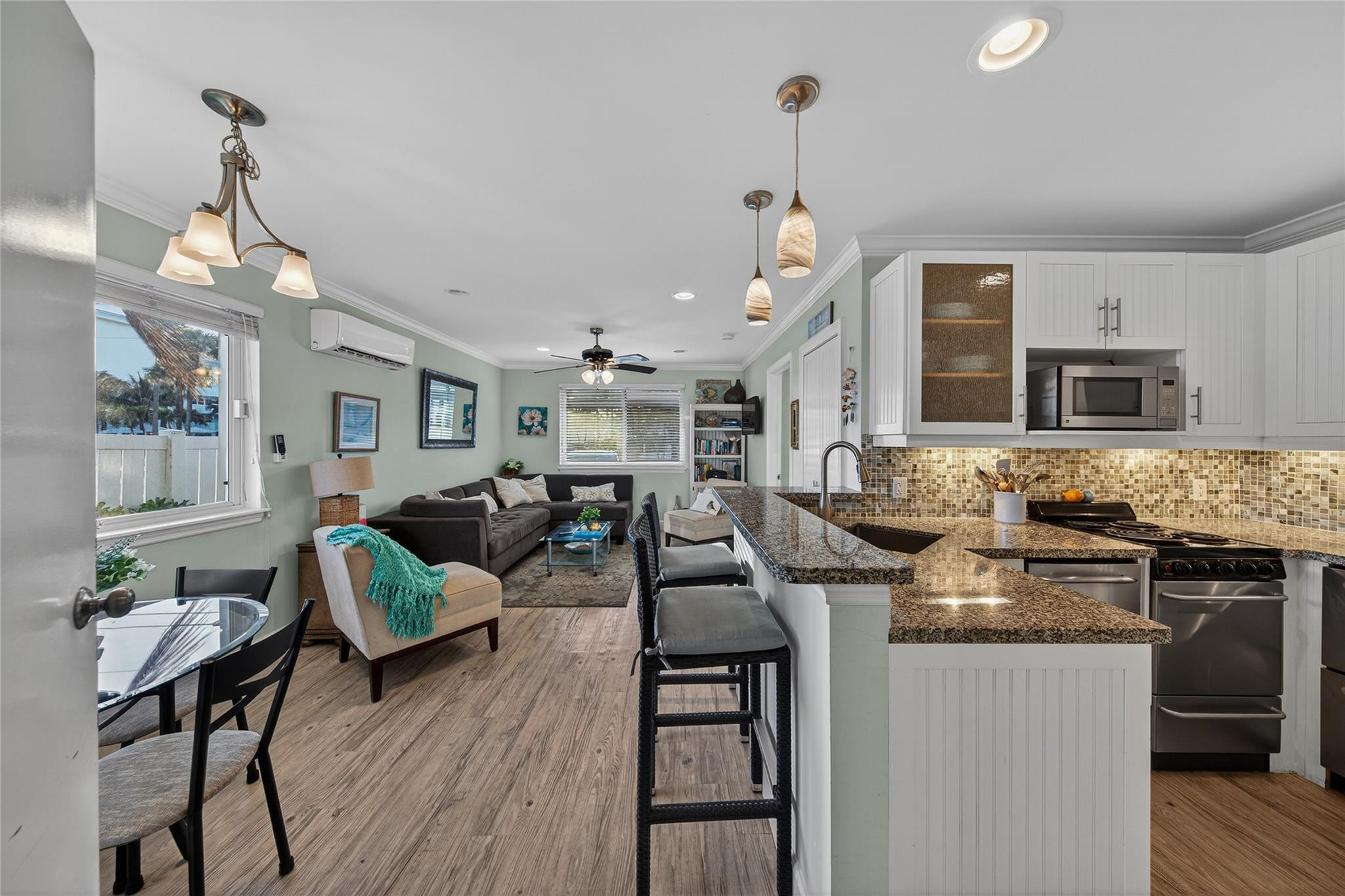 4564 El Mar Drive 1, Lauderdale-By-The-Sea Unit: 1
