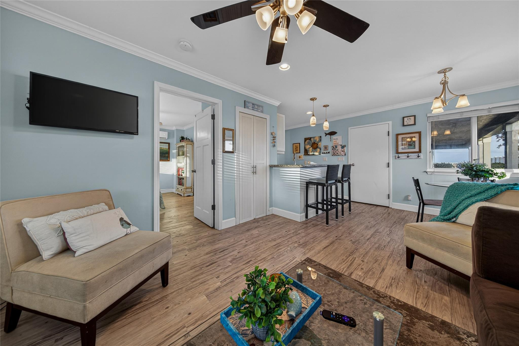4564 El Mar Drive 1, Lauderdale-By-The-Sea Unit: 1