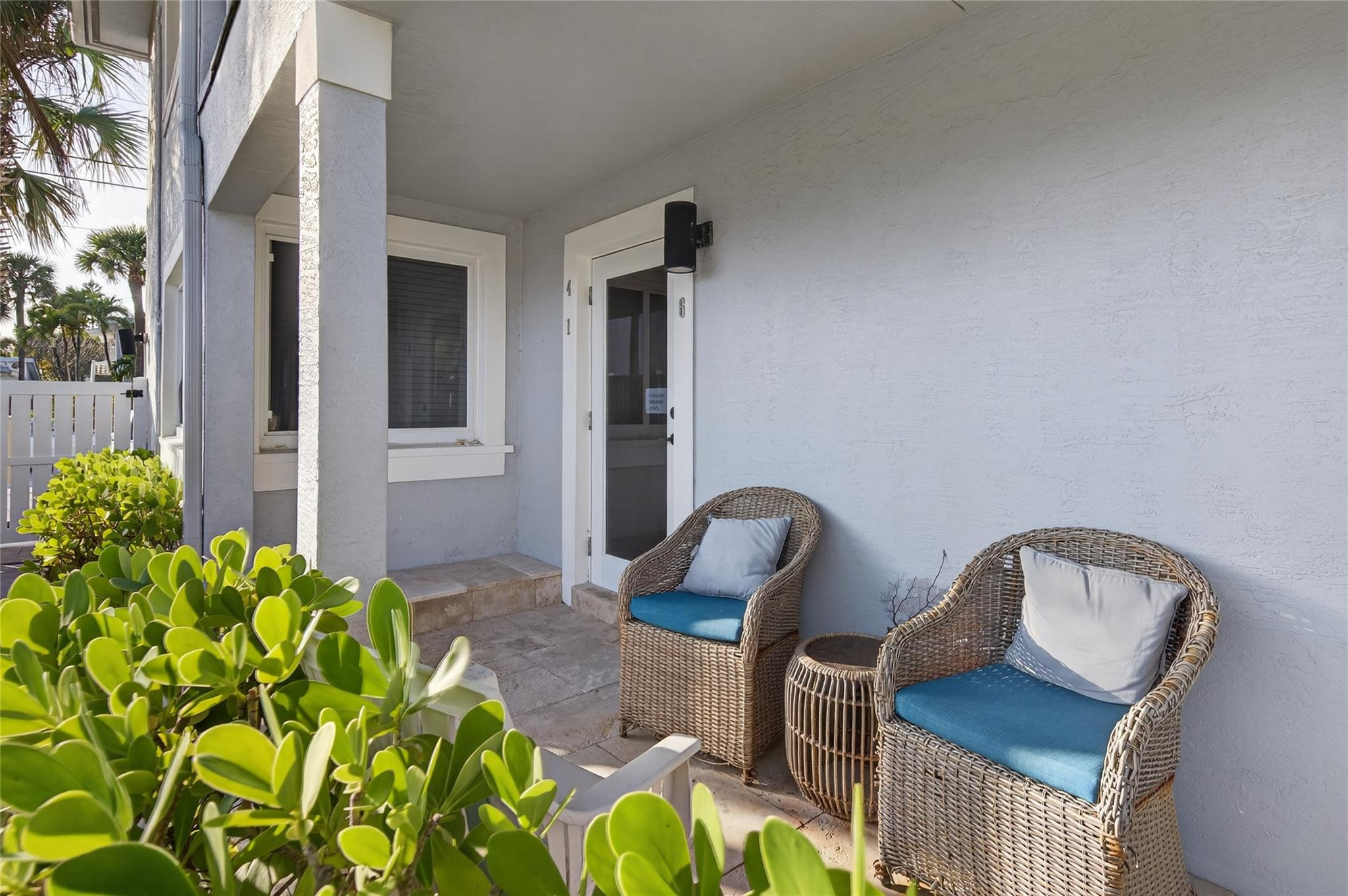 4564 El Mar Drive 1, Lauderdale-By-The-Sea Unit: 1