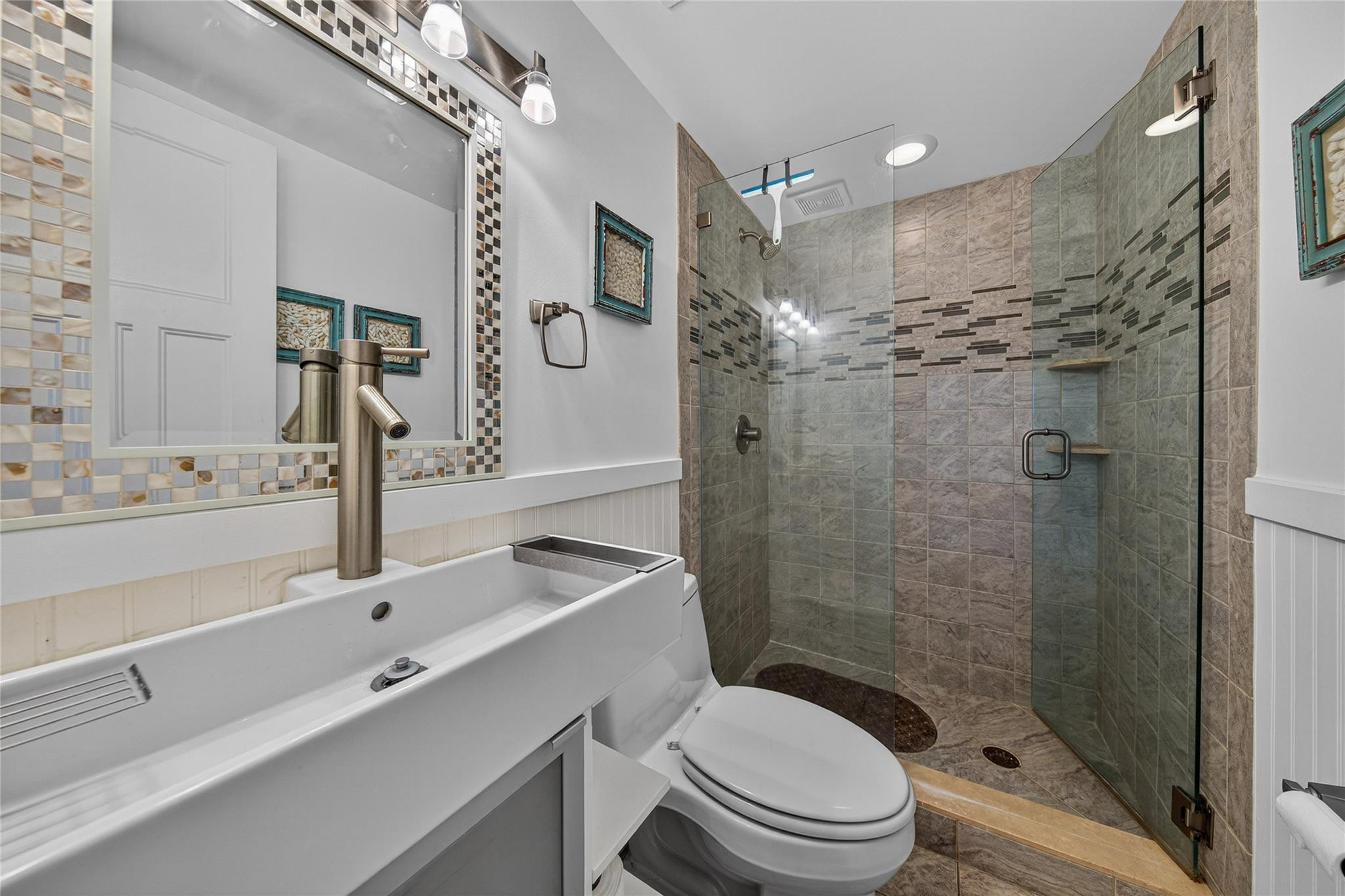 4564 El Mar Drive 1, Lauderdale-By-The-Sea Unit: 1
