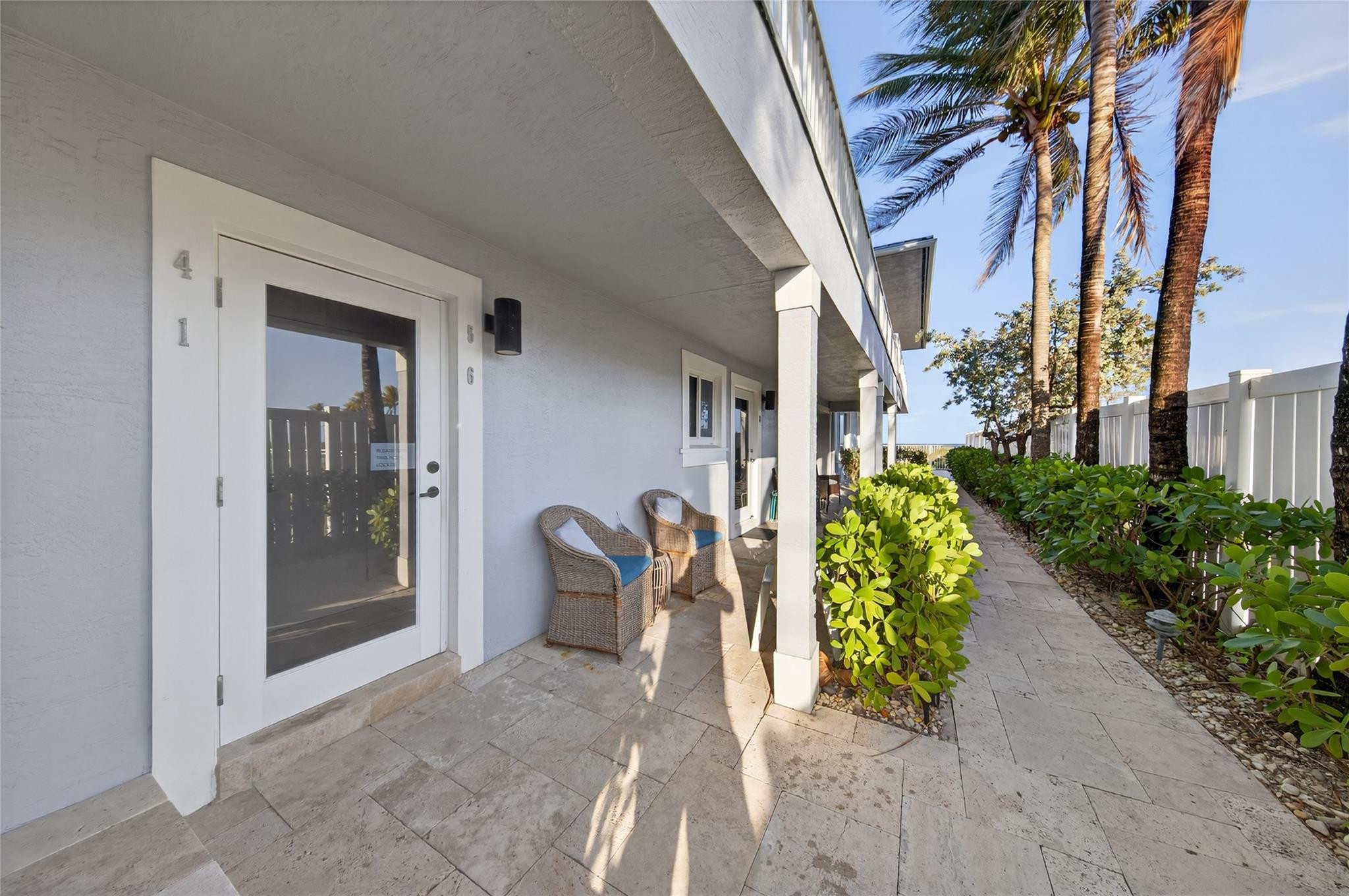 4564 El Mar Drive 1, Lauderdale-By-The-Sea Unit: 1