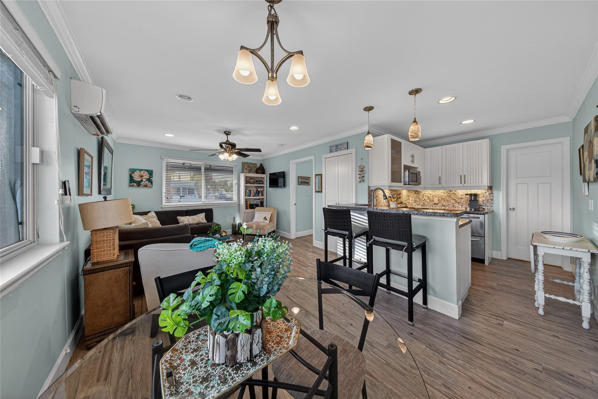 4564 El Mar Drive 1, Lauderdale-By-The-Sea Unit: 1