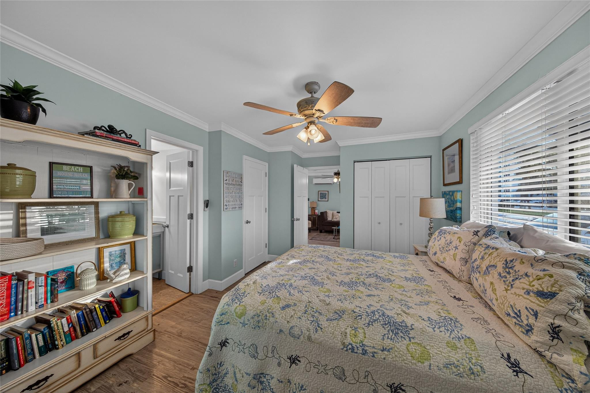 4564 El Mar Drive 1, Lauderdale-By-The-Sea Unit: 1