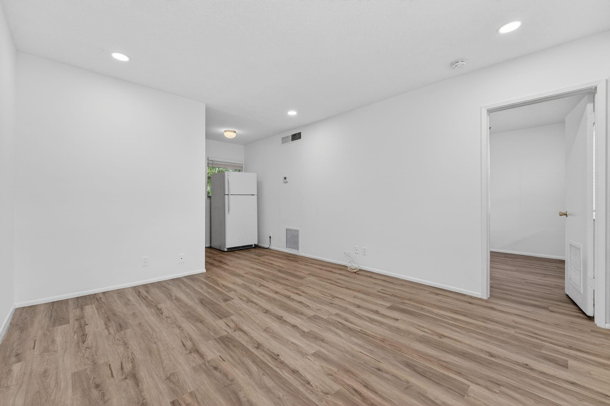 2503 N Ocean Boulevard 6