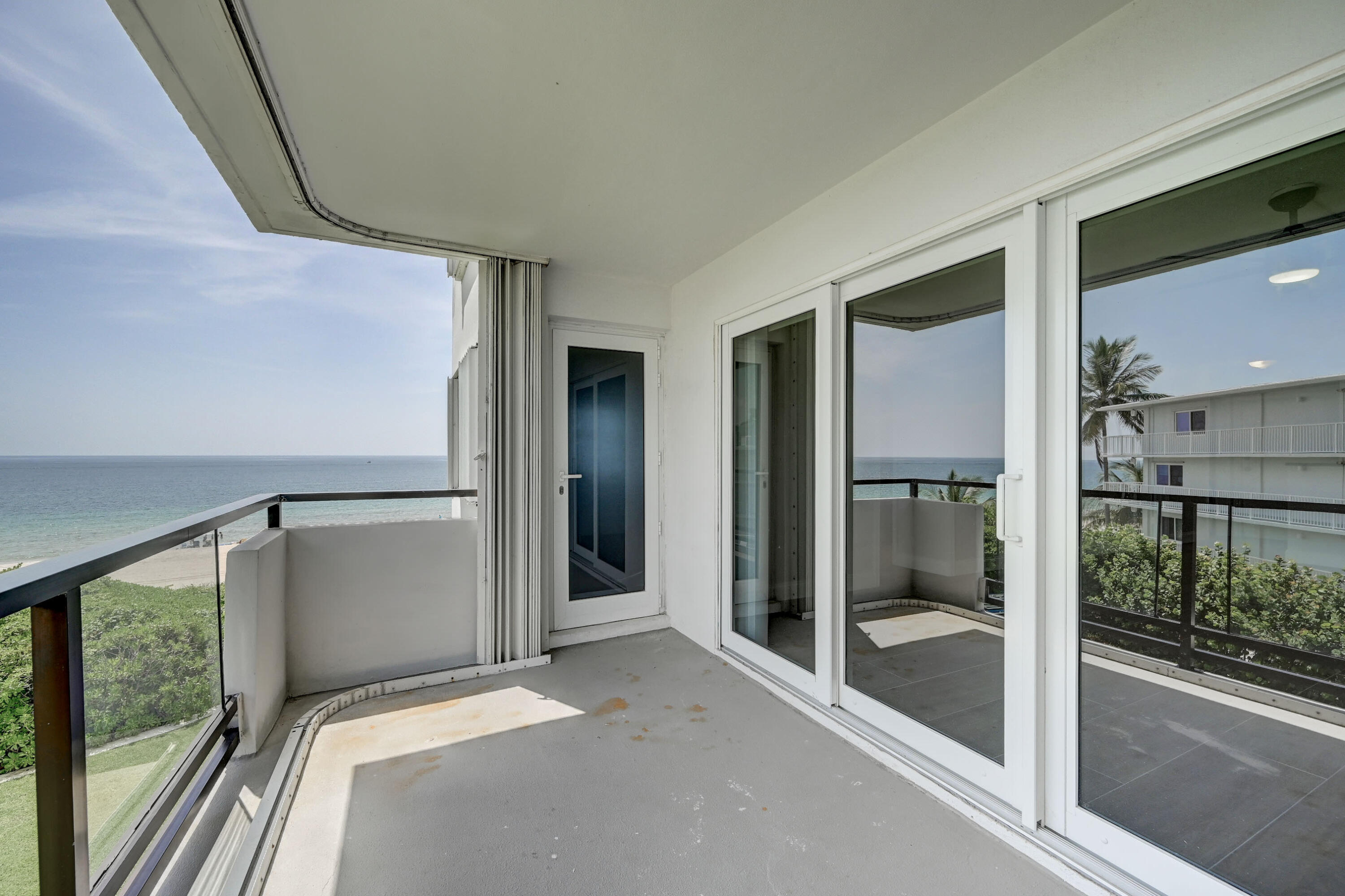 1500 S Ocean Boulevard 303, Lauderdale-By-The-Sea Unit: 303