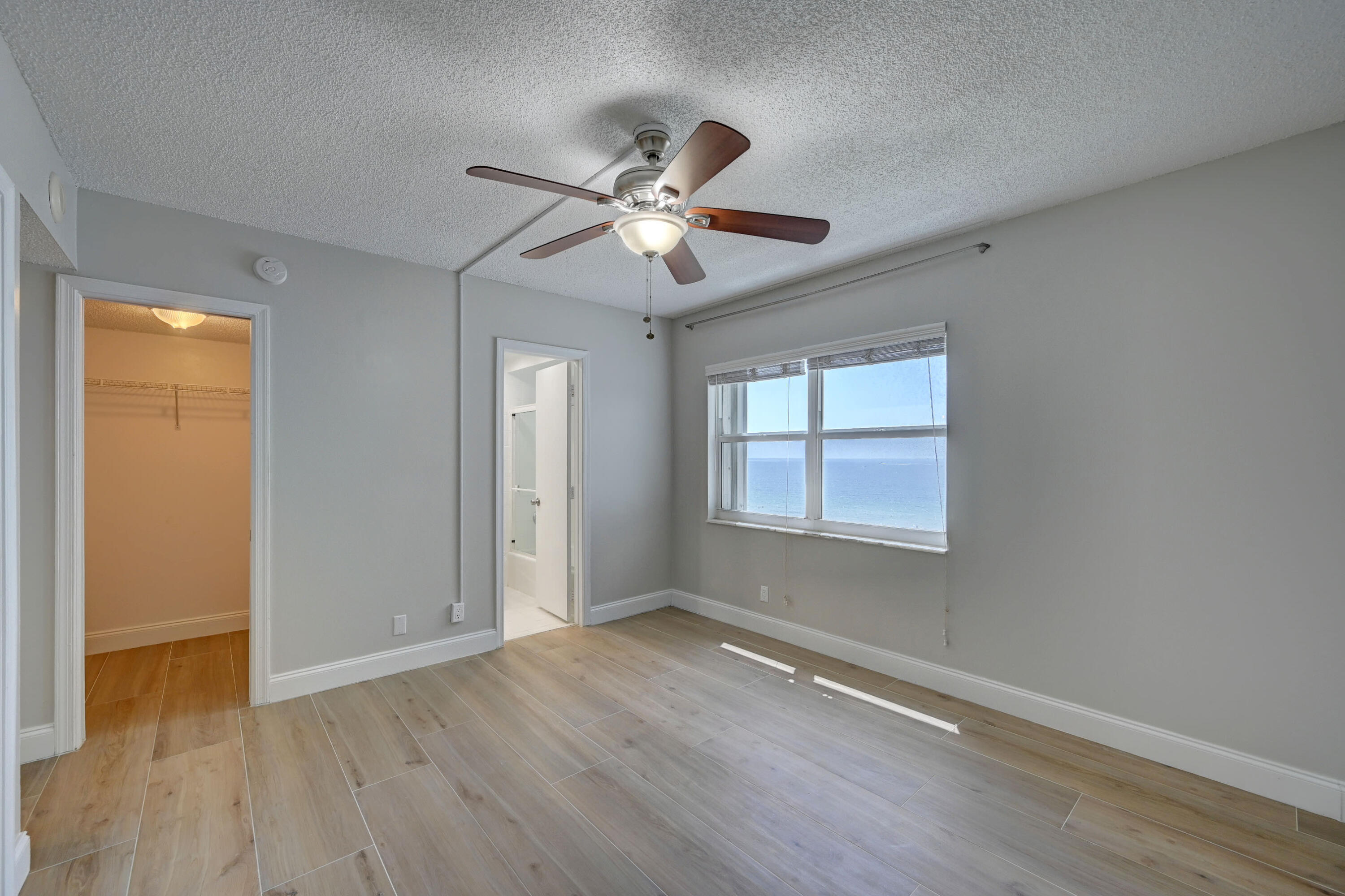 1500 S Ocean Boulevard 303, Lauderdale-By-The-Sea Unit: 303