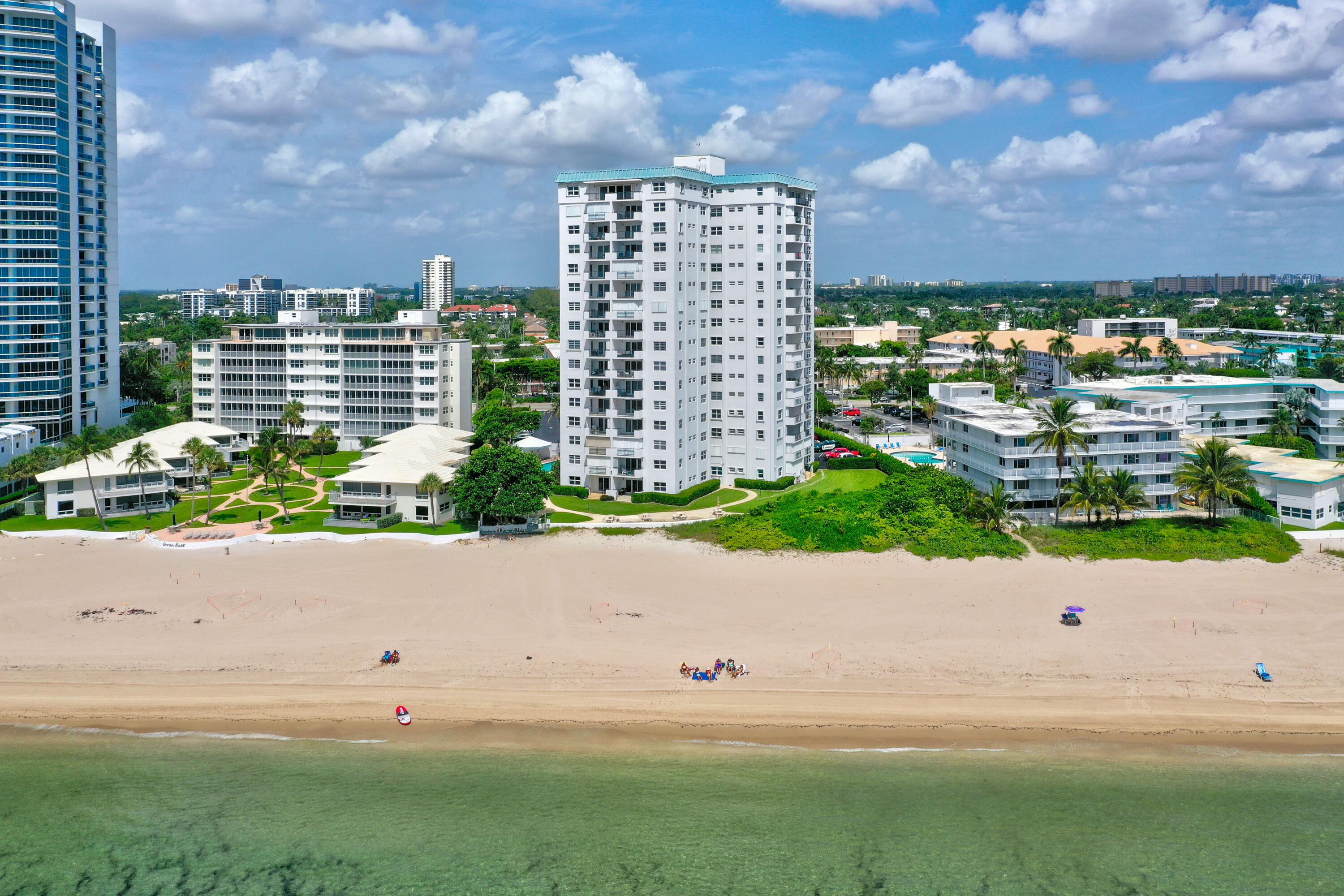 1500 S Ocean Boulevard 303, Lauderdale-By-The-Sea Unit: 303
