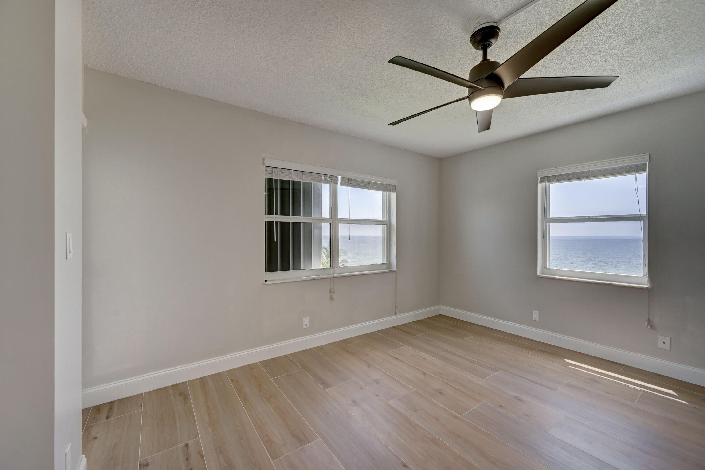1500 S Ocean Boulevard 303, Lauderdale-By-The-Sea Unit: 303