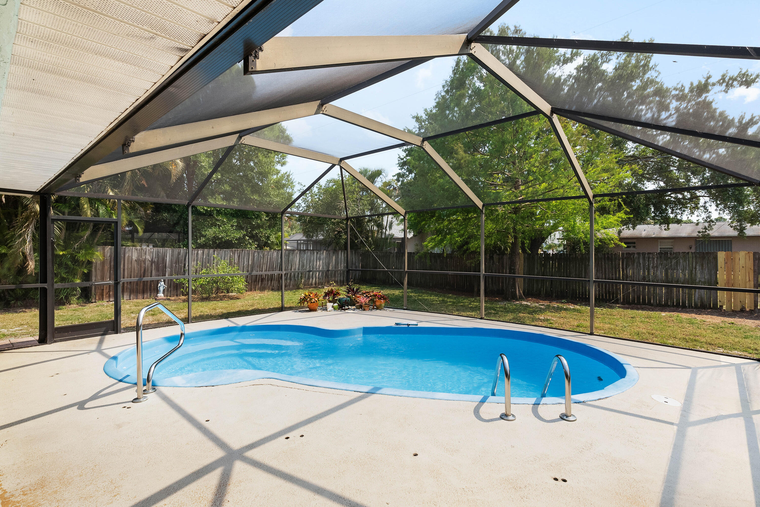858 SE Cavern Avenue, Port St. Lucie
