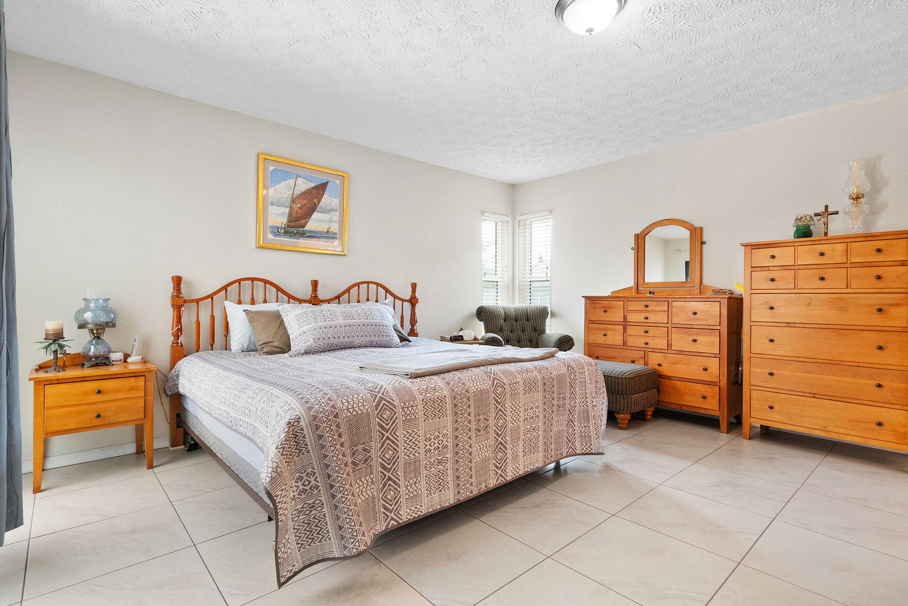 858 SE Cavern Avenue, Port St. Lucie