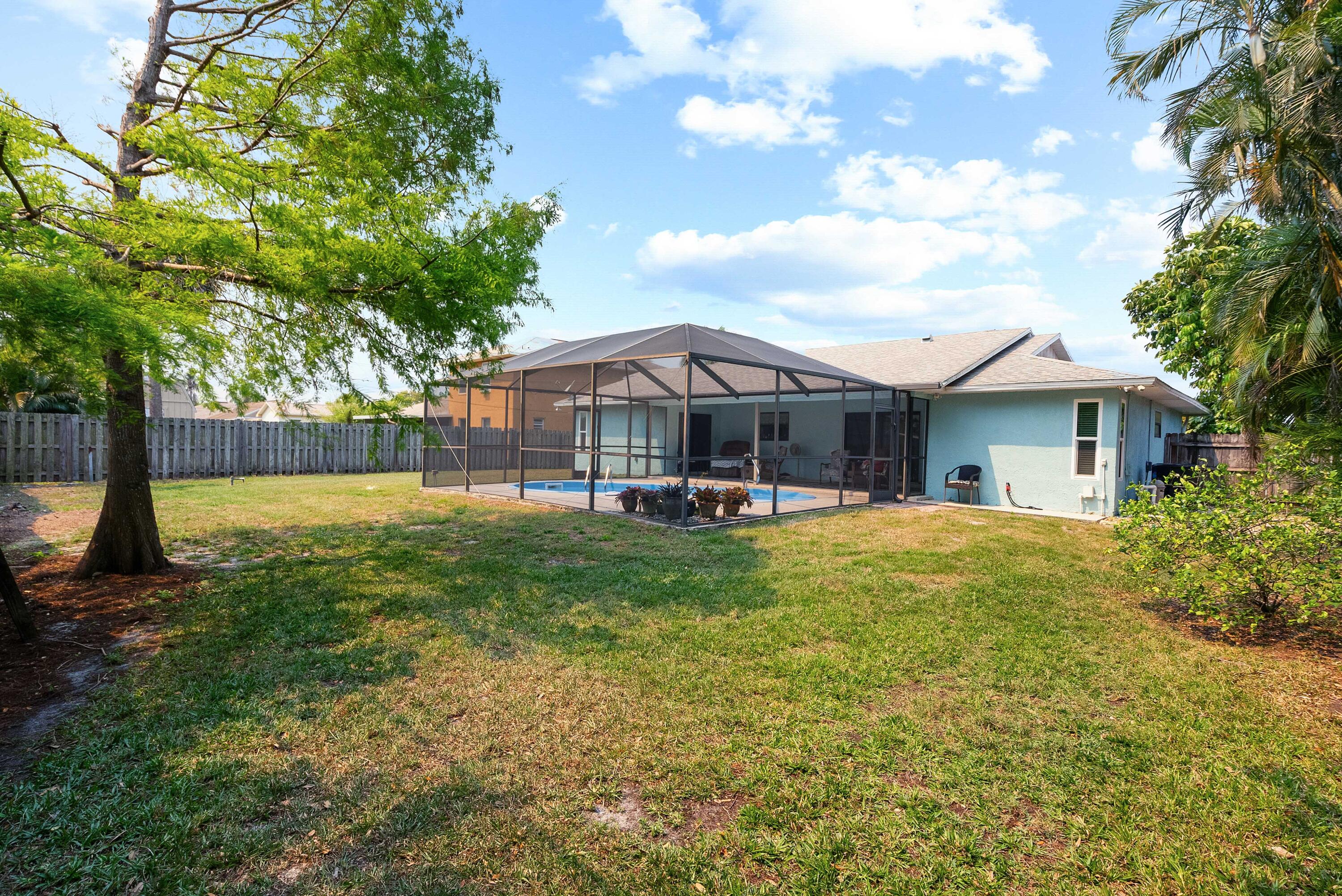 858 SE Cavern Avenue, Port St. Lucie