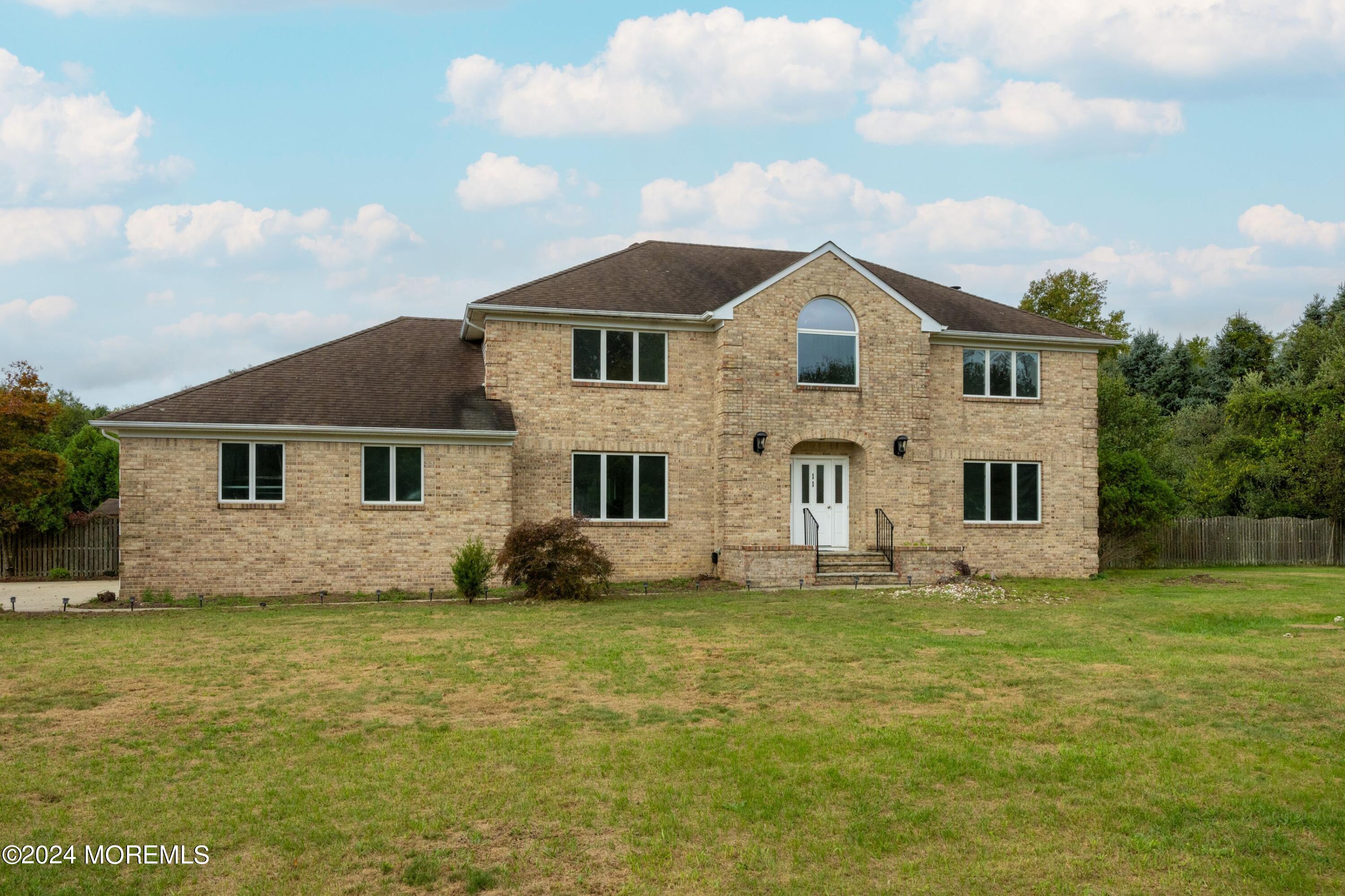 11 Reid Lane