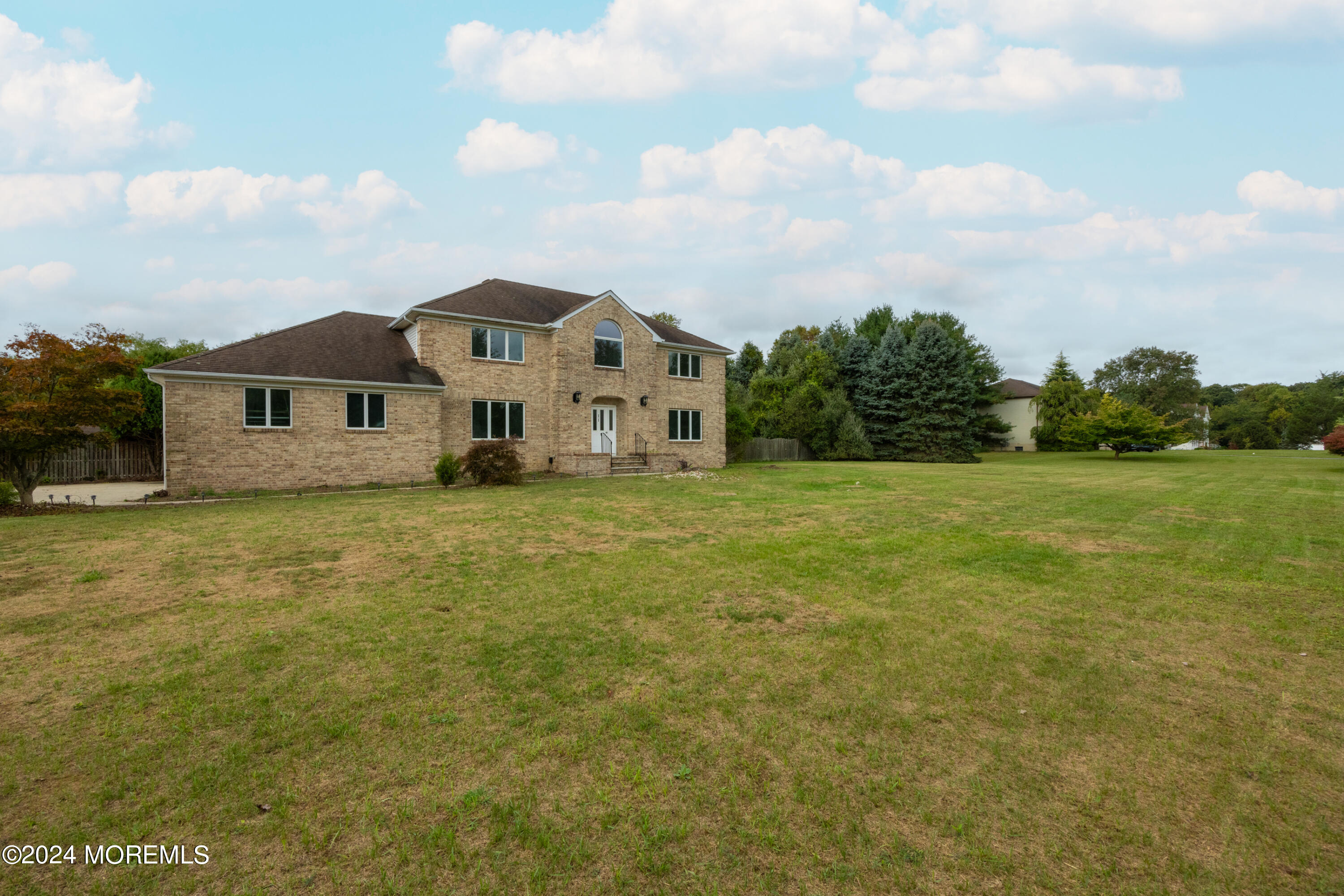 11 Reid Lane