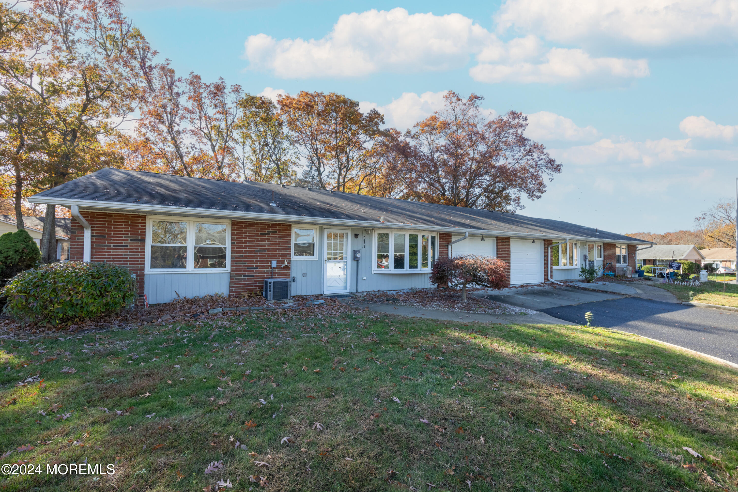 208B Huntington Drive