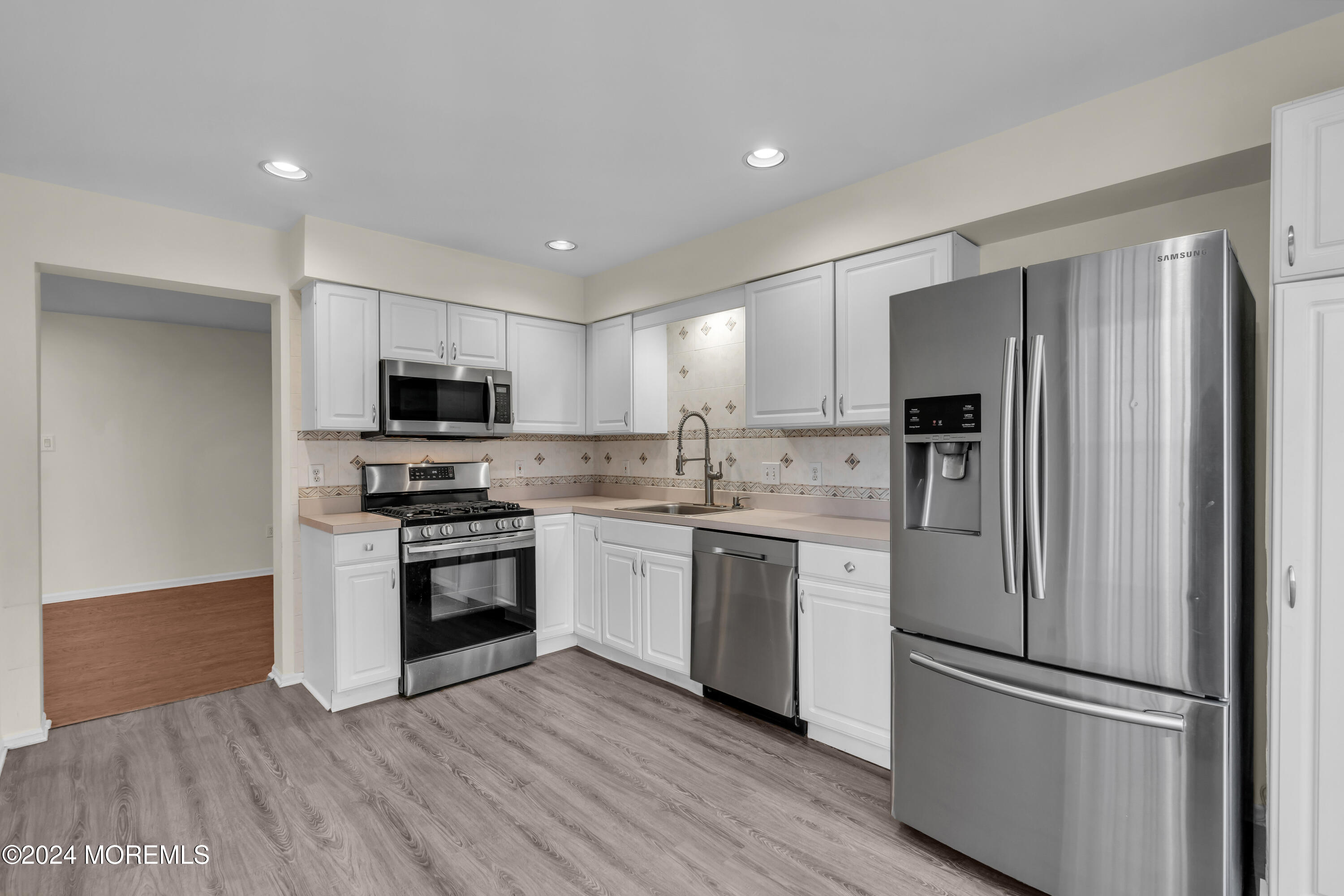 21 Valleybrook Court