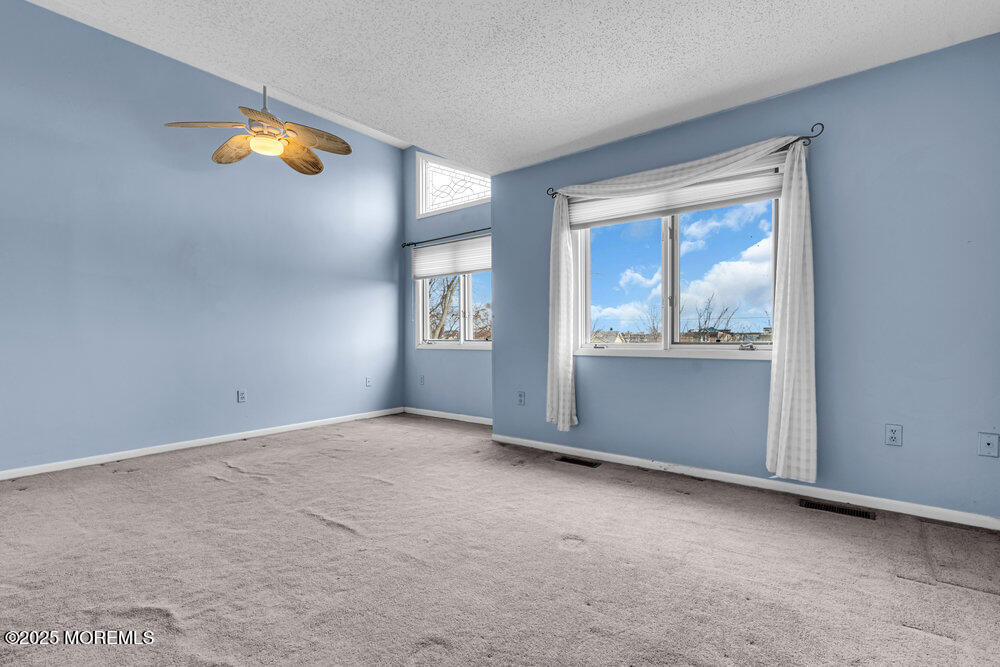255 Shore Drive 12