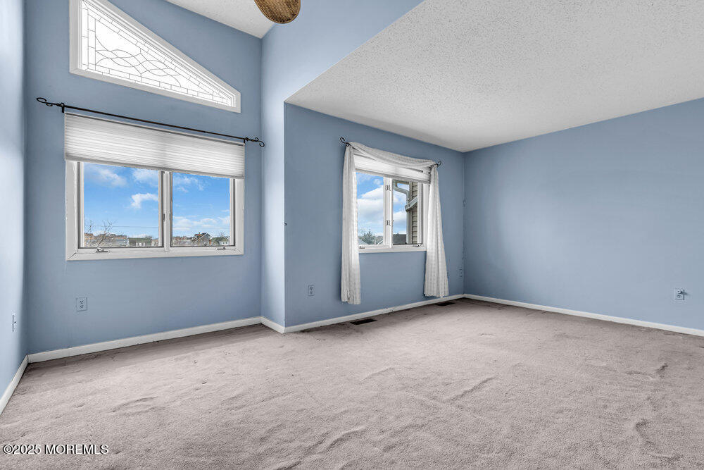 255 Shore Drive 12