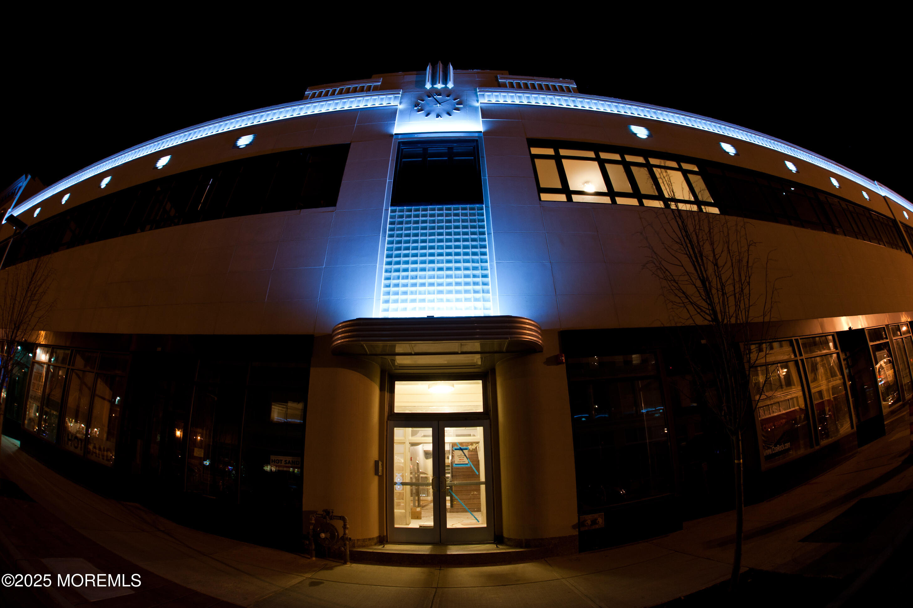 550 Cookman Avenue 221