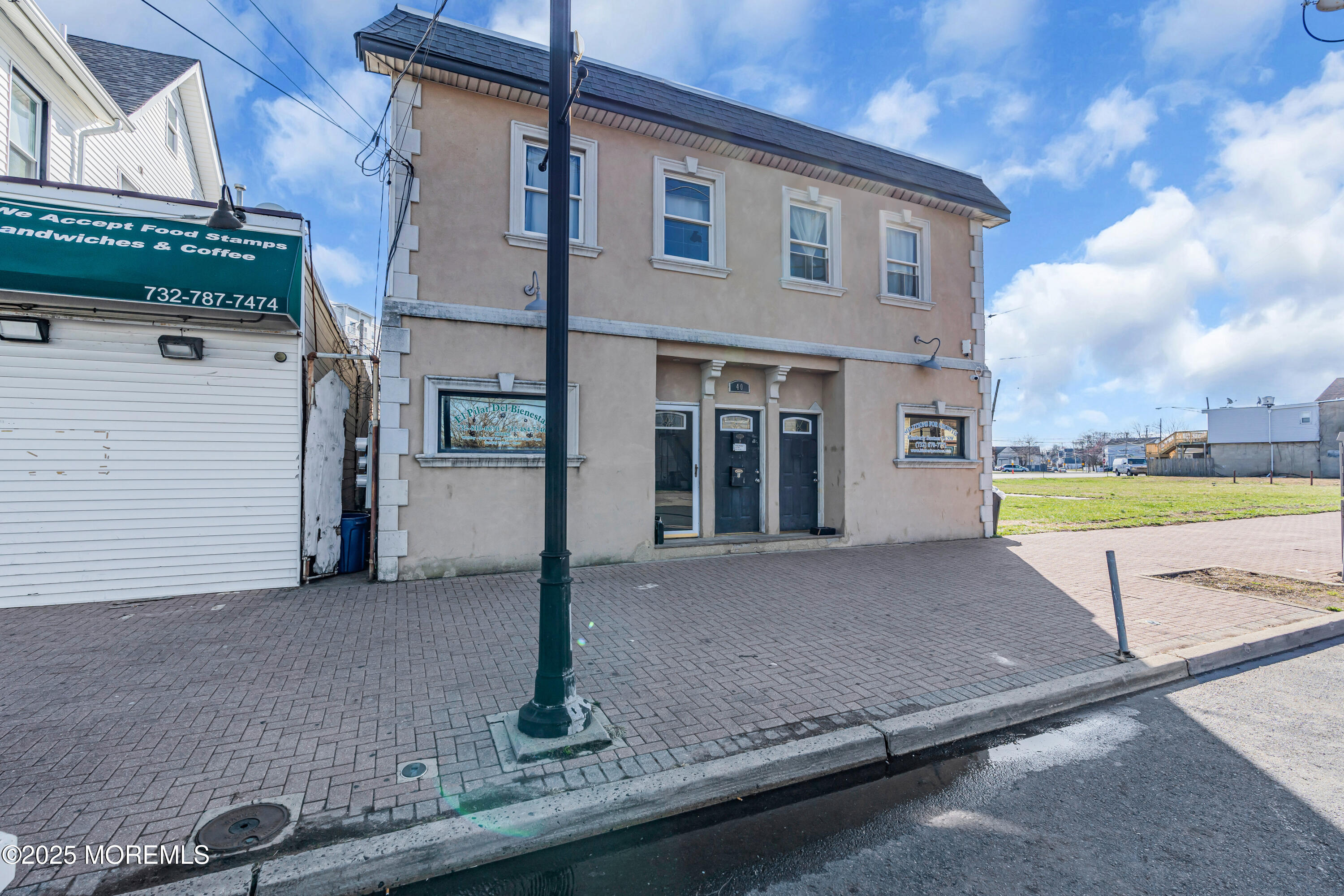 40 Carr Avenue D