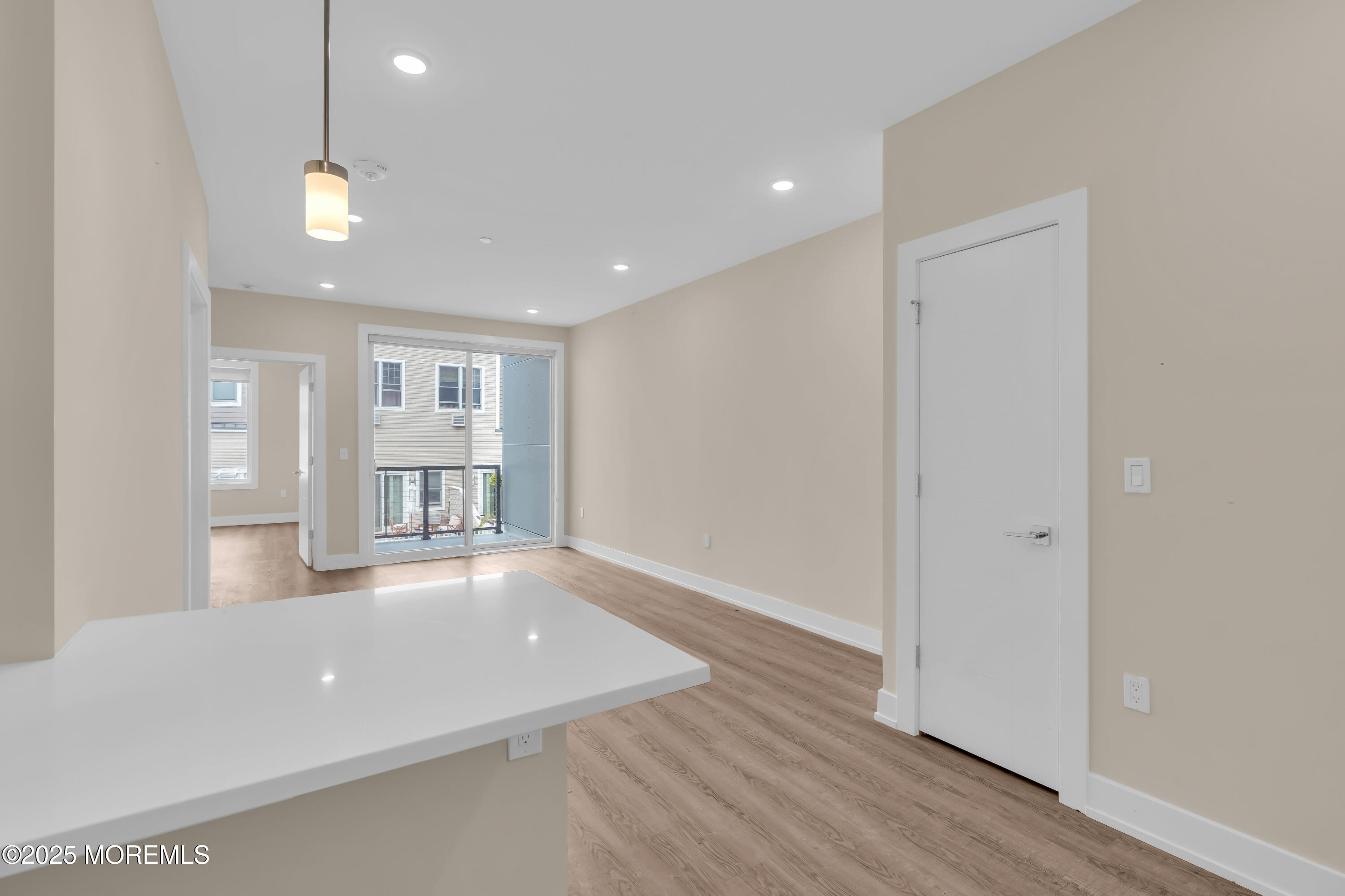 521 Lake Avenue 311