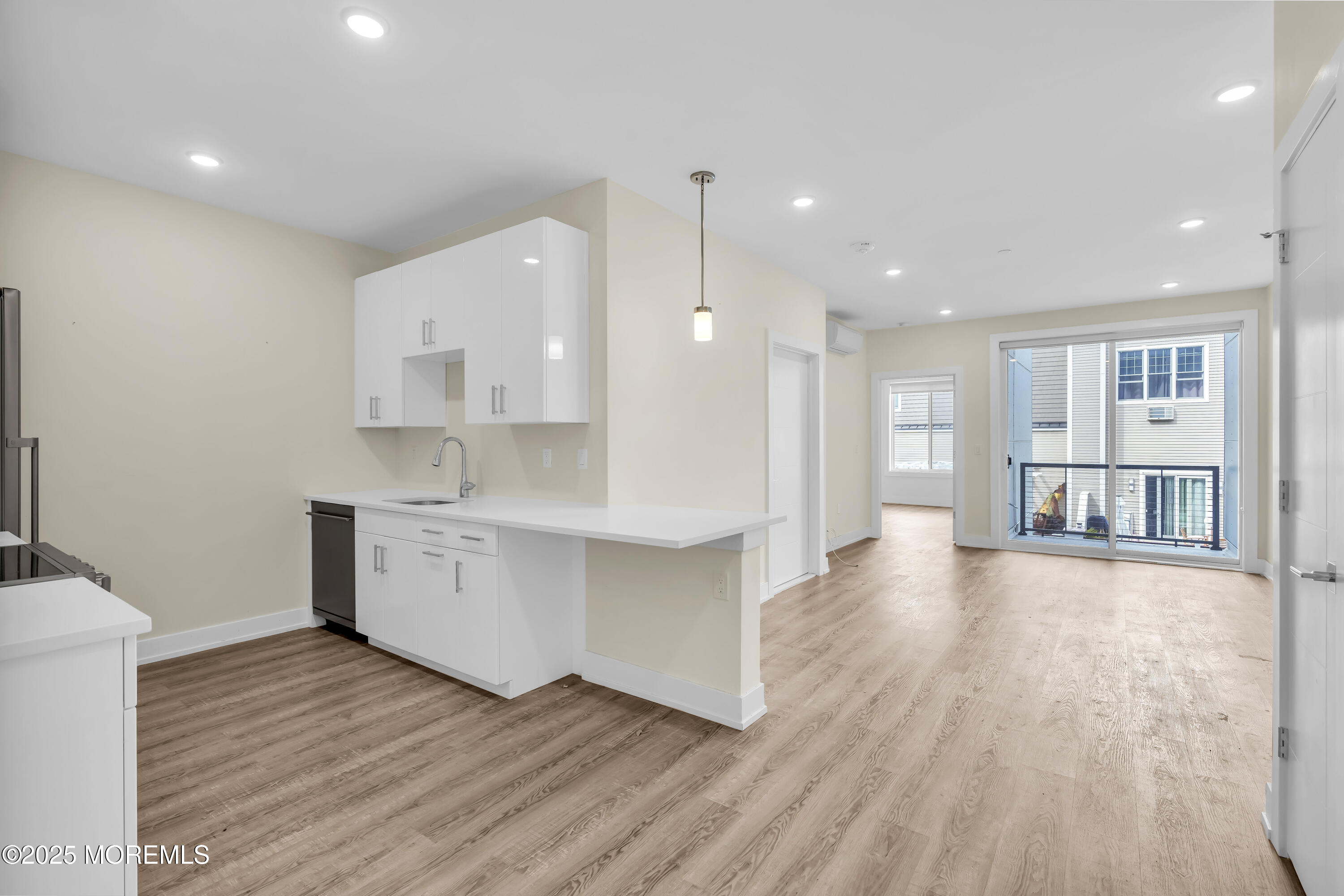 521 Lake Avenue 311