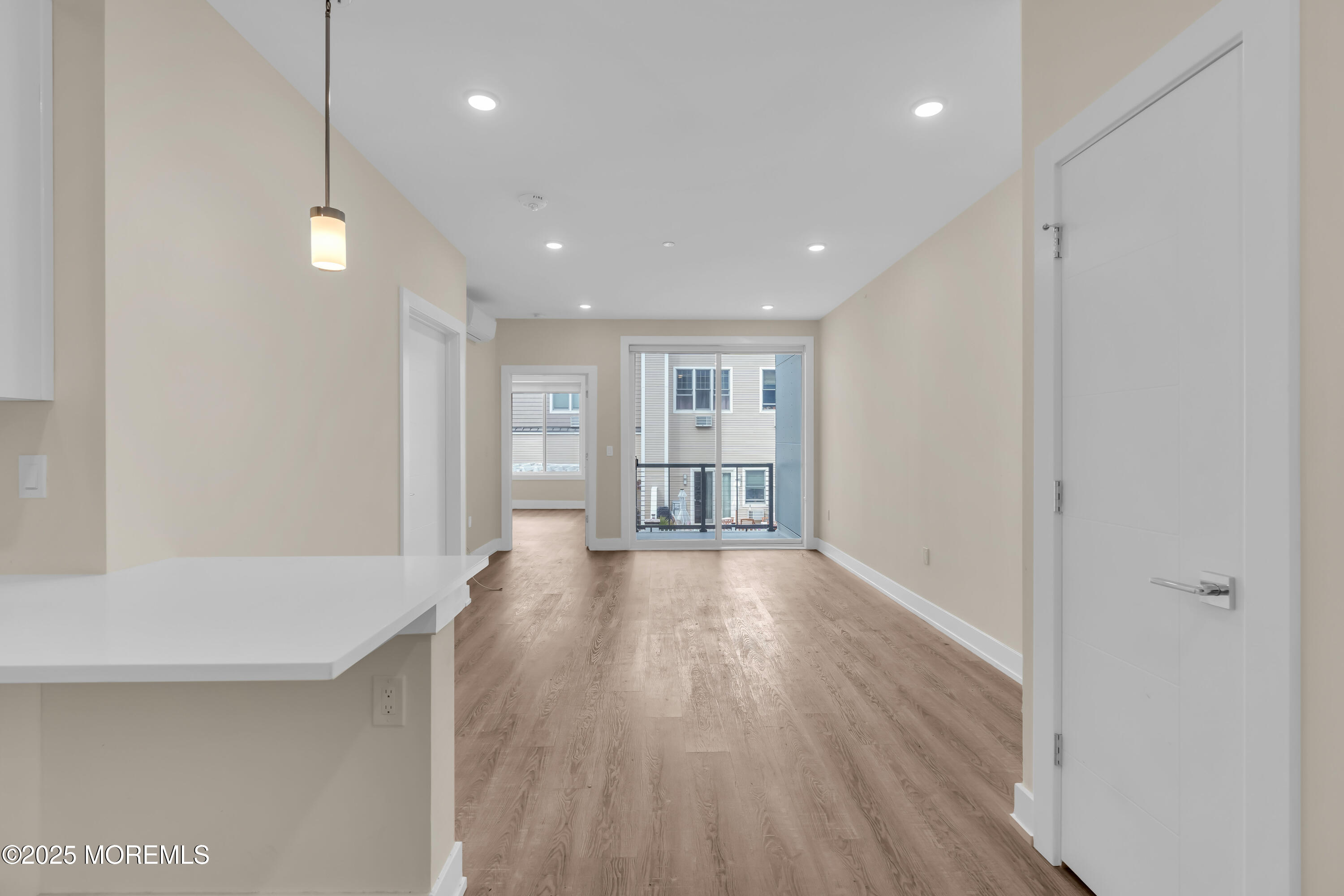521 Lake Avenue 408