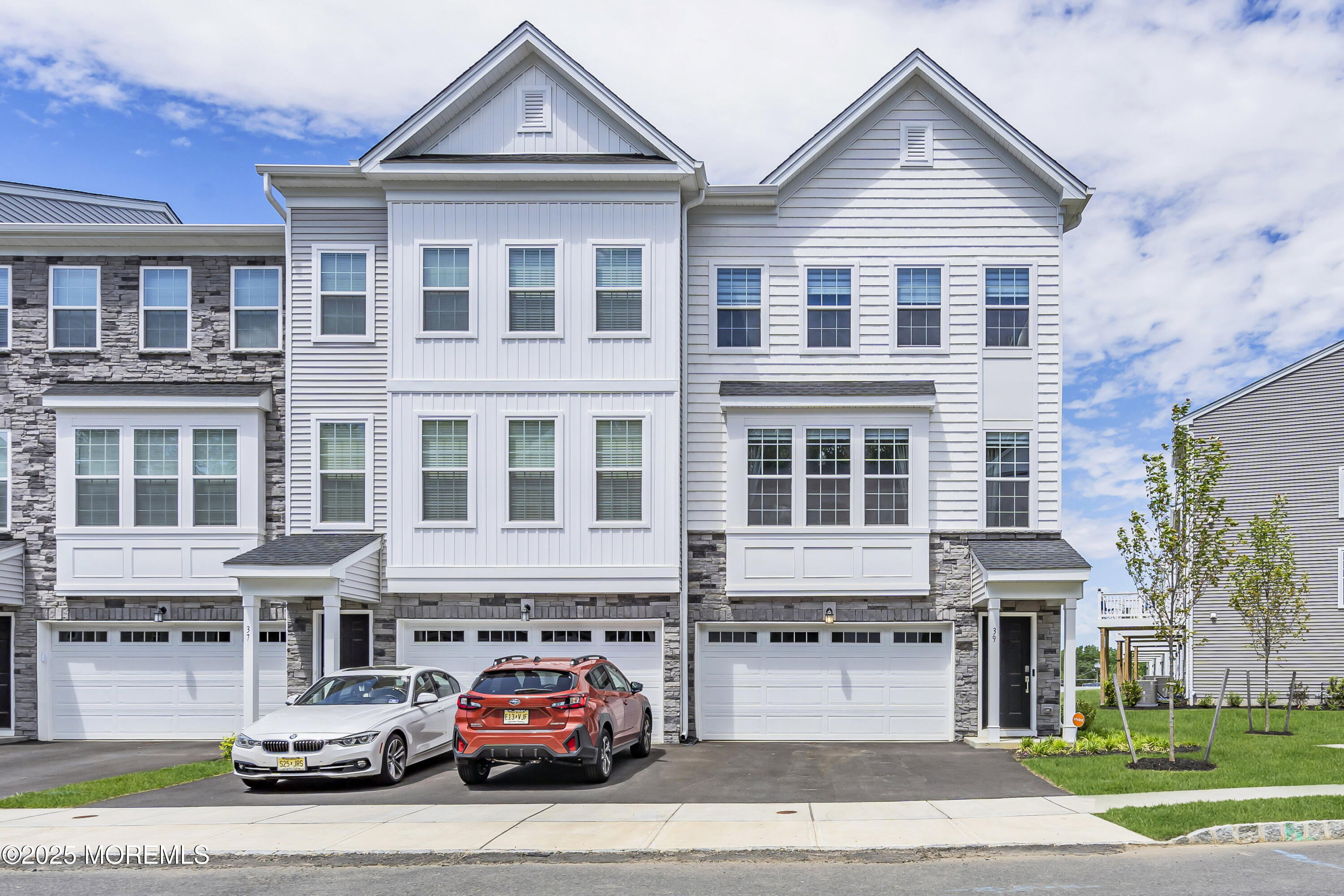 39 Crimson Drive