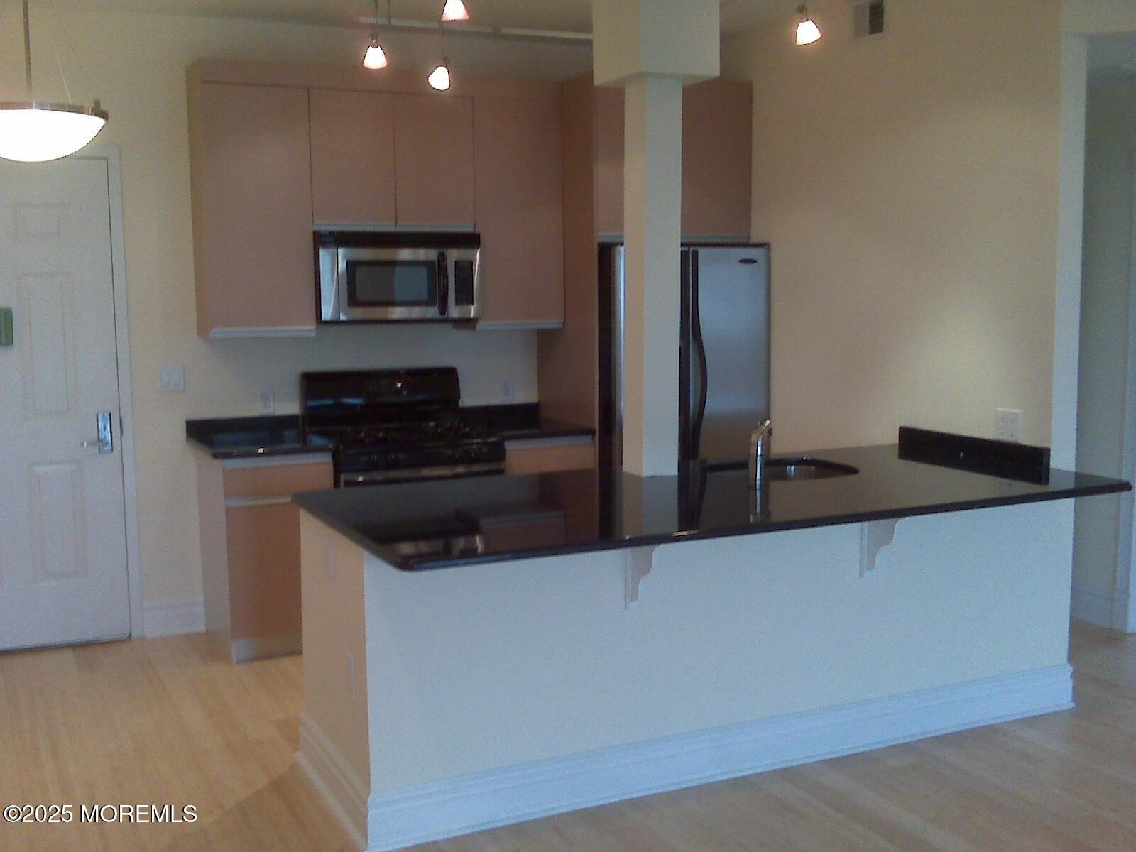 300 Emory Street PH503