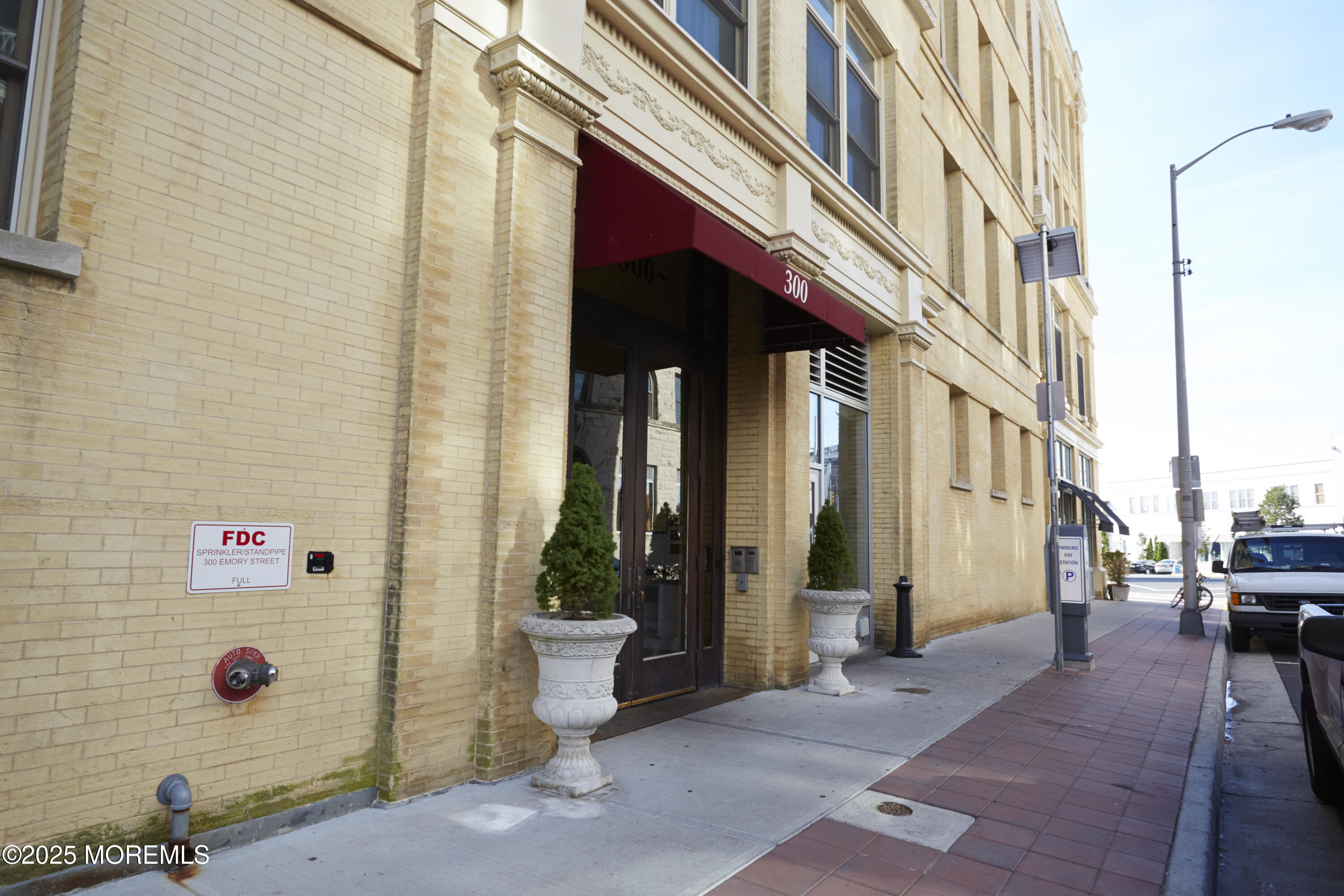 300 Emory Street PH503