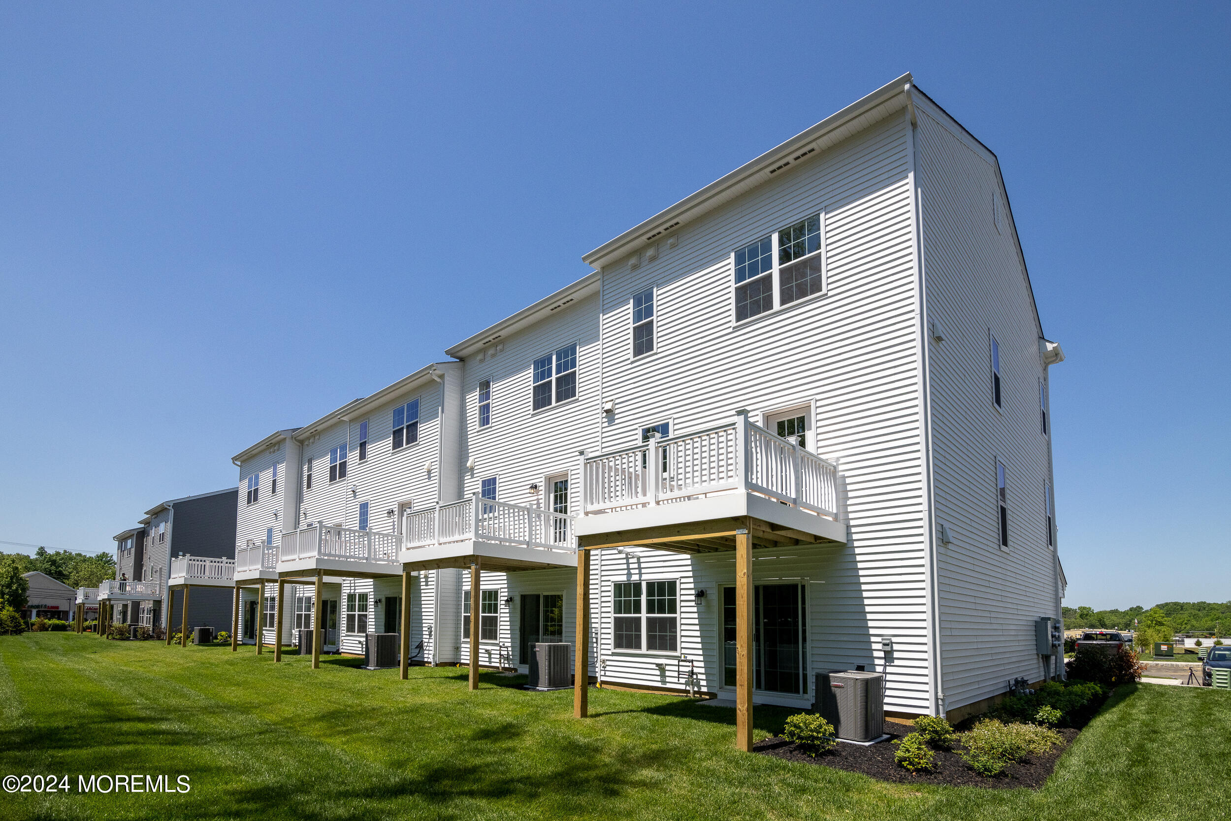 18 Crimson Drive