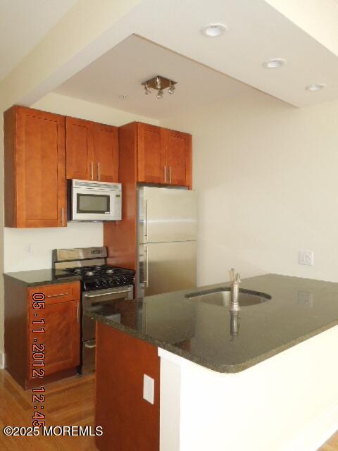 550 Cookman Avenue 225