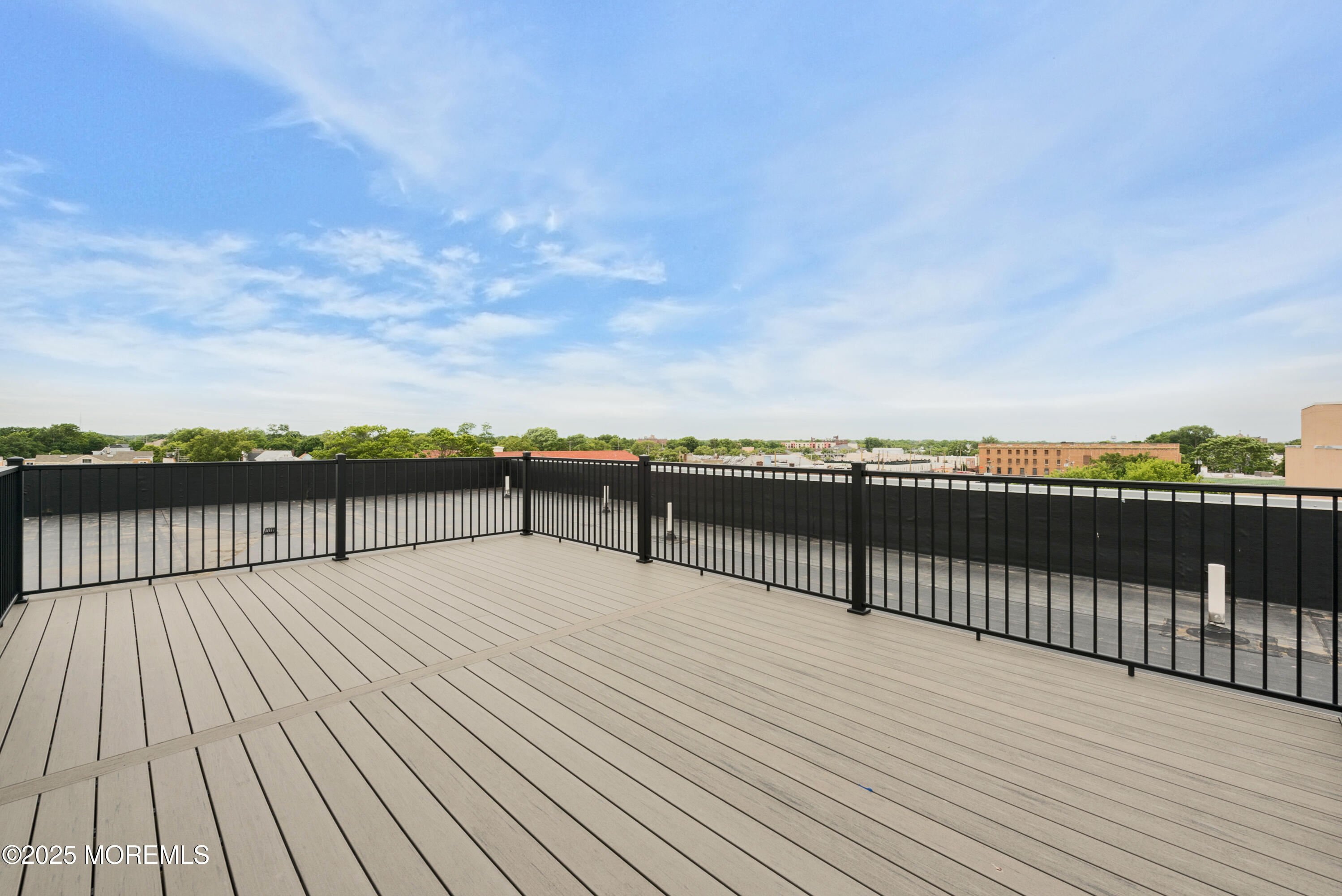 700 Bangs Avenue 408