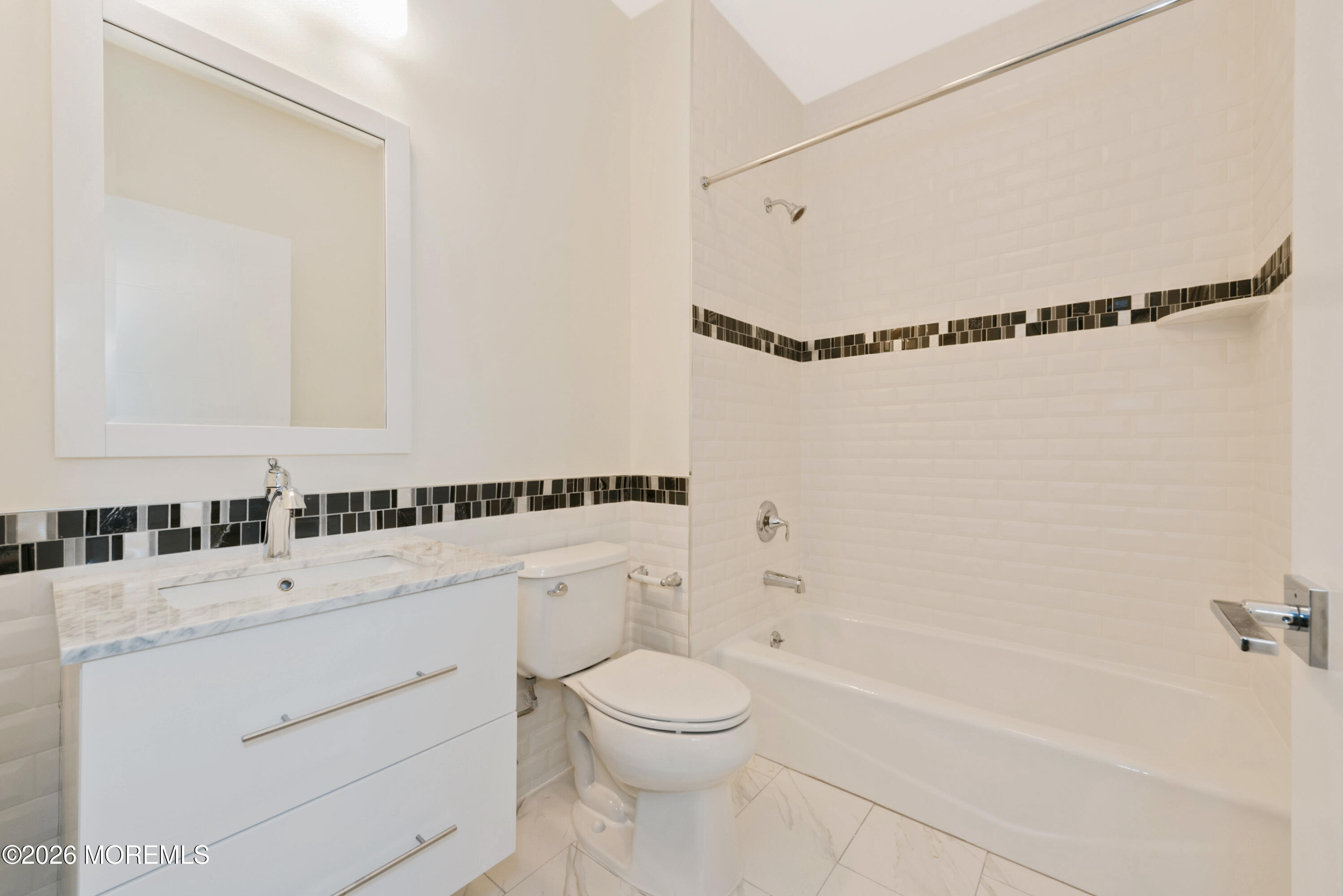 700 Bangs Avenue 205