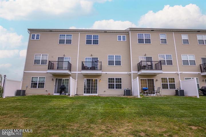 109 Creekside Way