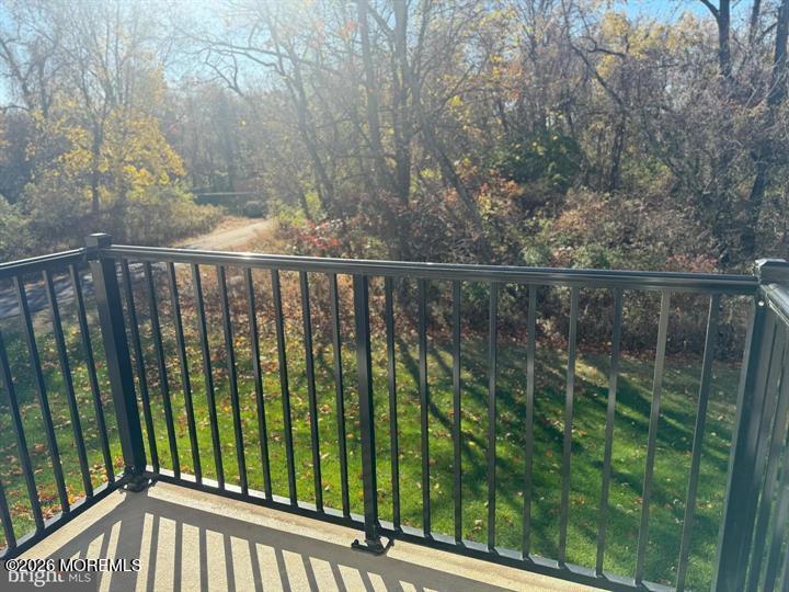 109 Creekside Way