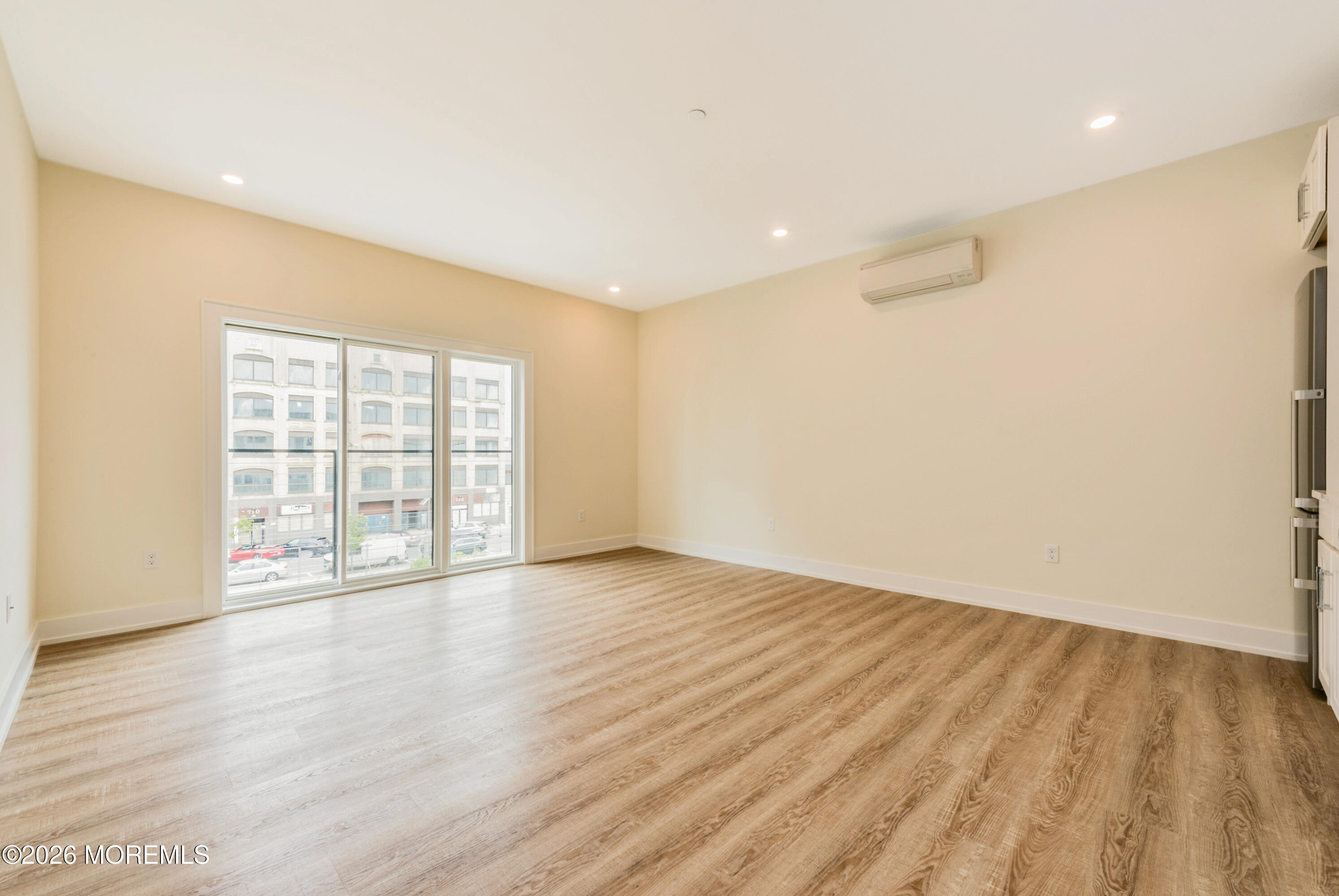 700 Bangs Avenue 212
